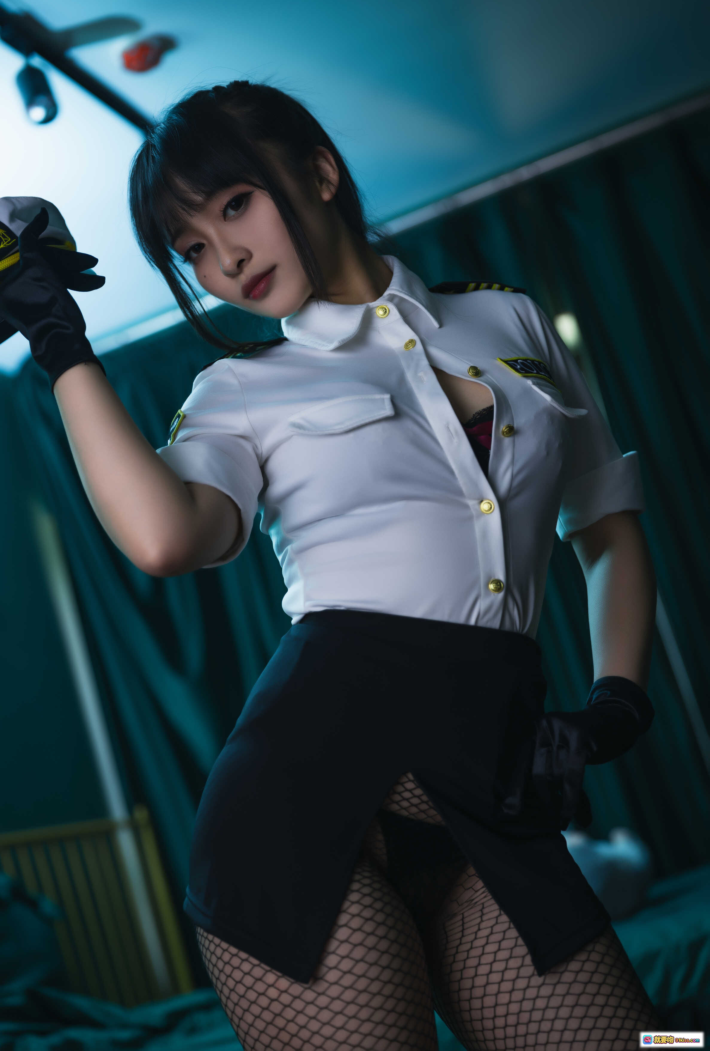 图片[7] - 洛璃 LoLiSAMA NO.008 超S女警写真 | 白衬衫警服+渔网袜+墨镜诱惑 | 22P高清图集 - 就要吻