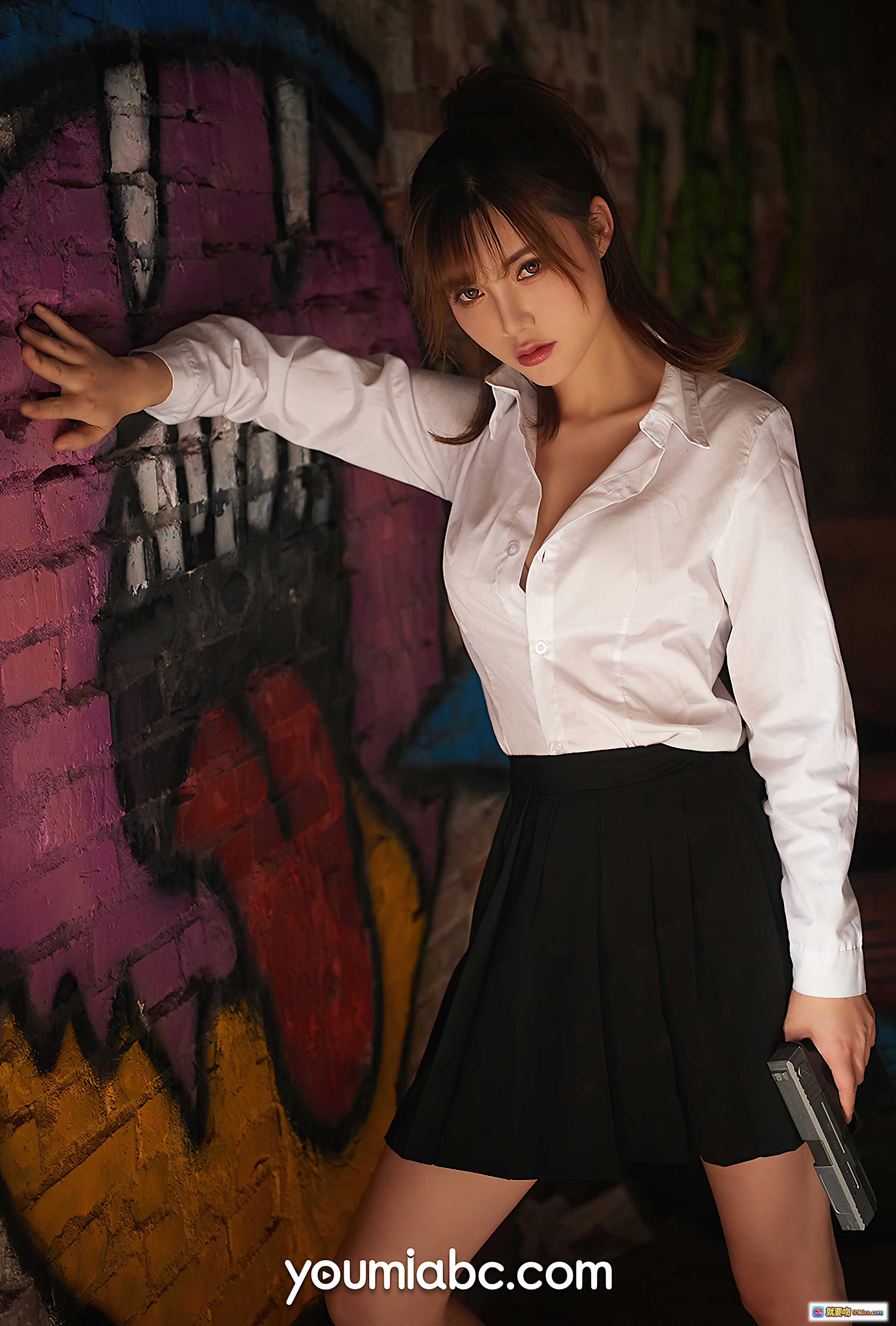 图片[2] - 火辣女特工奶茶Emily校园风写真｜白衬衫黑百褶裙吊带短裙美腿穿搭｜YouMi尤蜜2020.08.27高清图集 - 就要吻