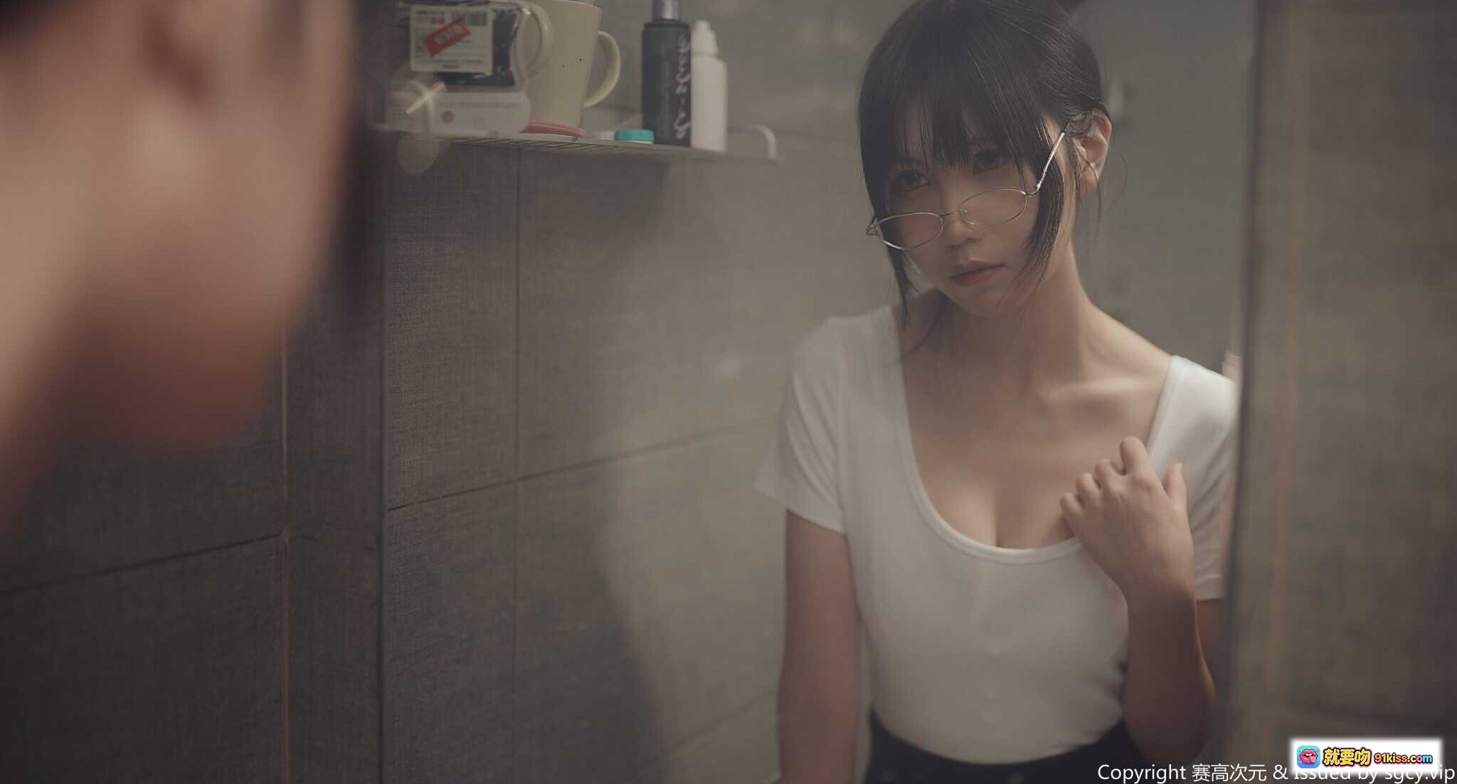 图片[10] - 逐月SU OL居家写真51P | 黑发眼镜少女床上笔记本电脑氛围感私房照 - 就要吻