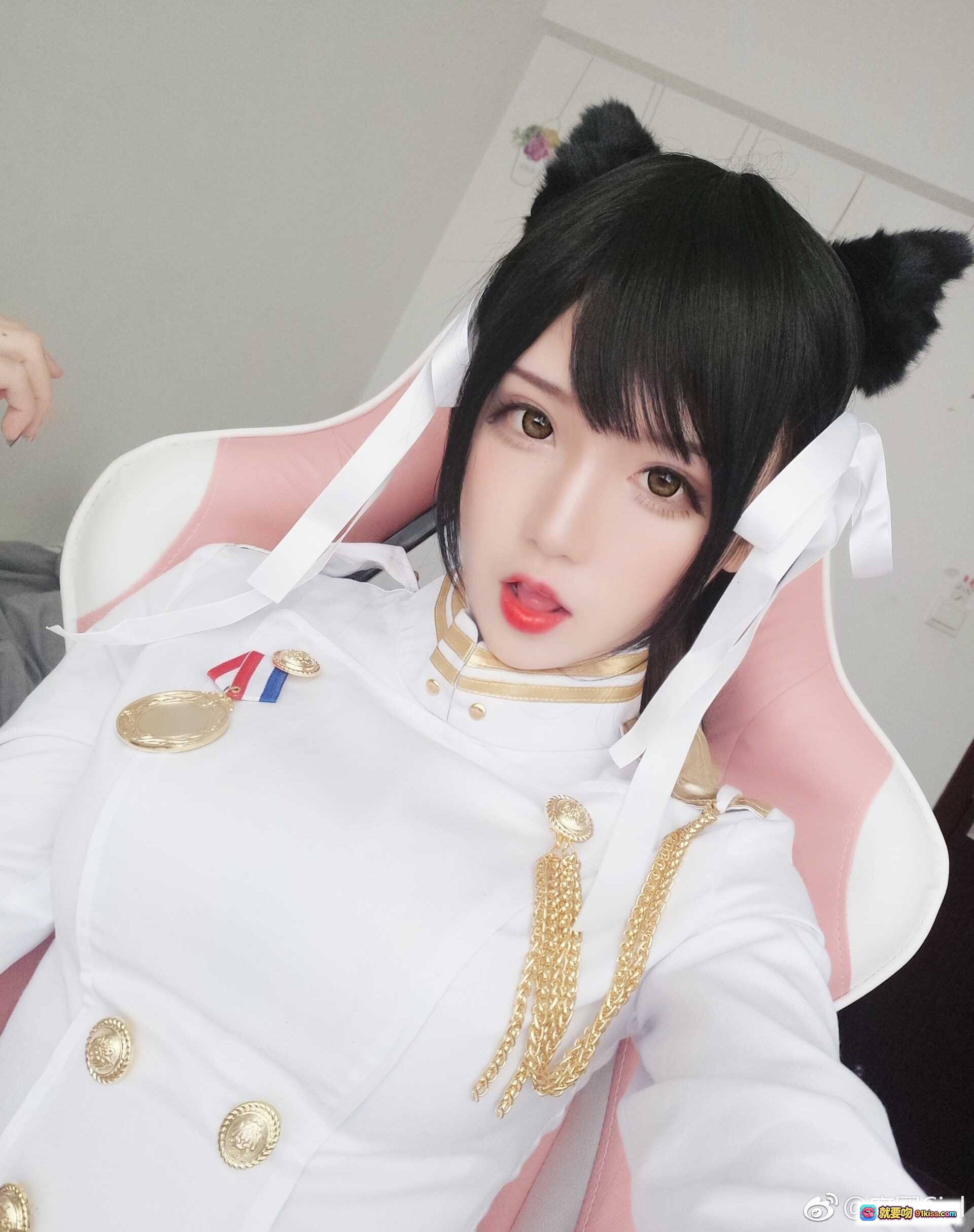 图片[10] - 腐团儿cos碧蓝航线角色，黑发猫耳水手服造型，温柔眼神直视镜头，甜美可爱风格写真 - 就要吻