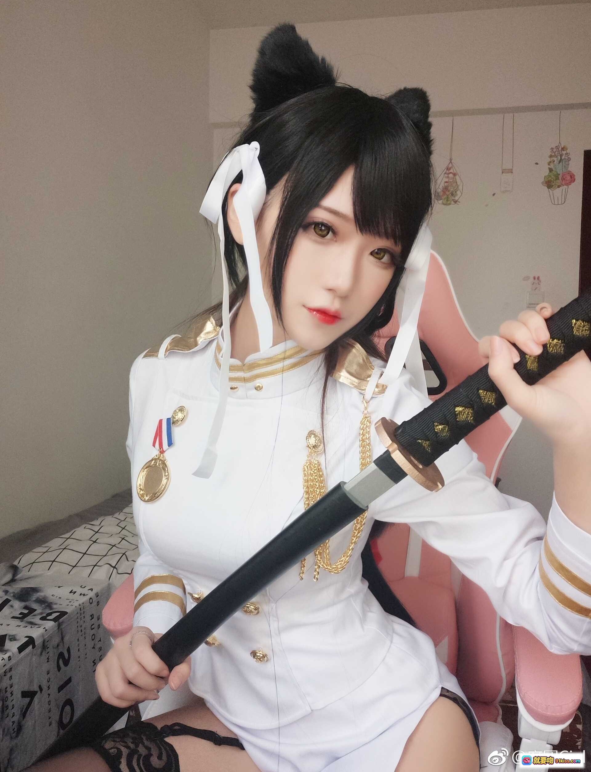 图片[6] - 腐团儿cos碧蓝航线角色，黑发猫耳水手服造型，温柔眼神直视镜头，甜美可爱风格写真 - 就要吻