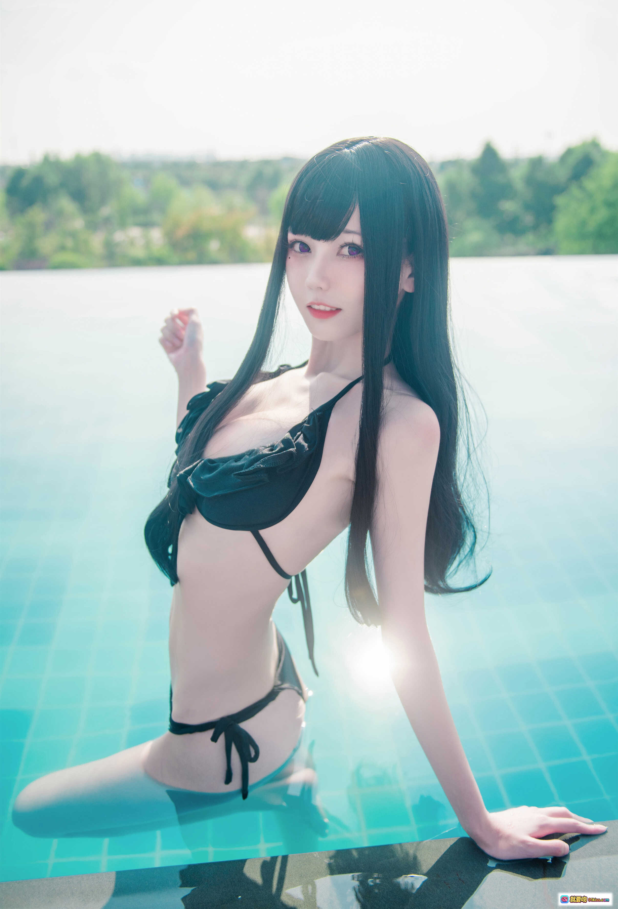 图片[2] - 恶魔姐姐cos写真 | 你的负卿NO.016 | 白纱泳池边性感回眸 | 黑长直少女 | 清新户外摄影 | 25P高清图集 - 就要吻