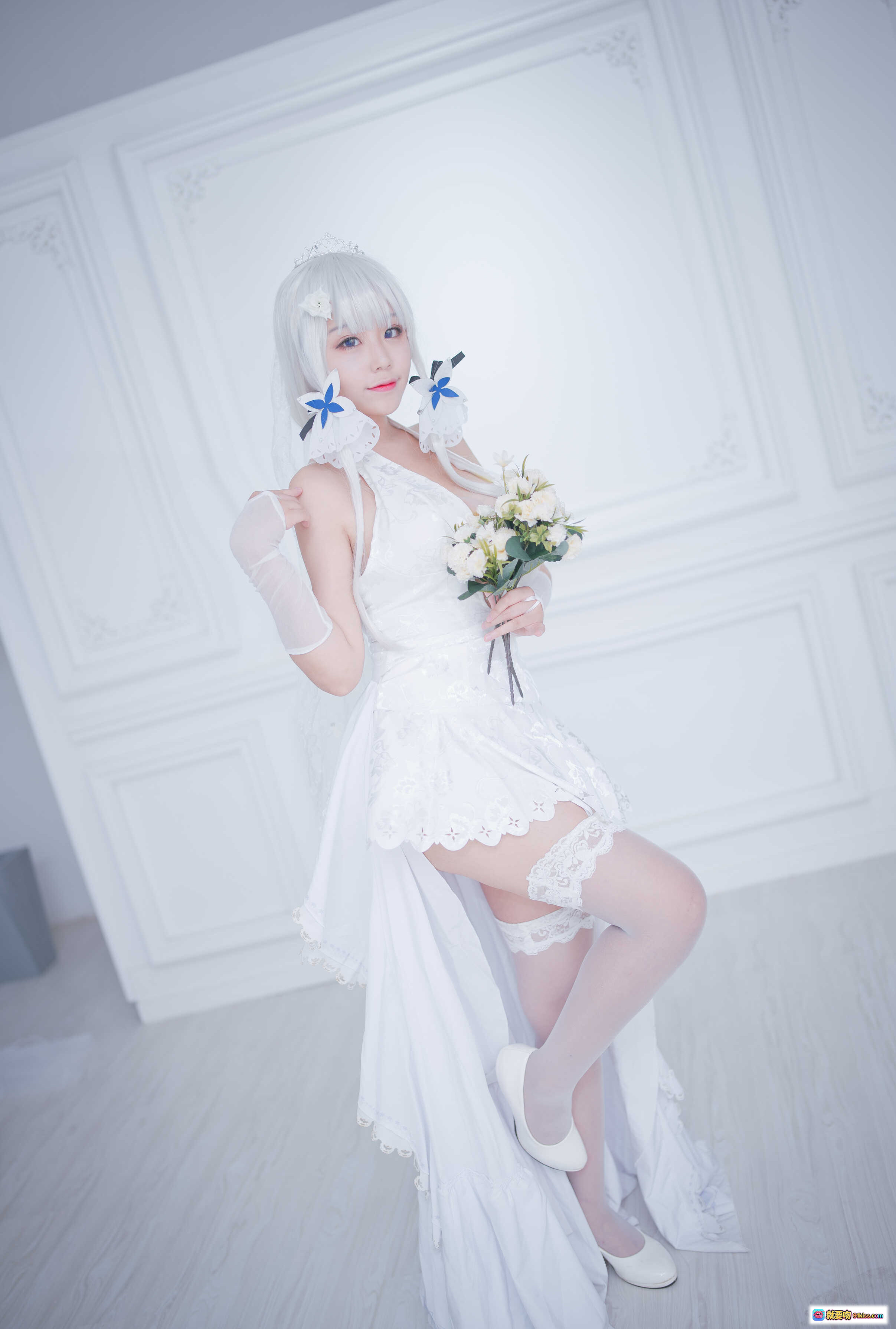 图片[9] - 穆零Mu0 NO.42 光辉婚纱写真 43P高清美图 白发蓝蝶少女 白色蕾丝礼服 床上优雅坐姿 甜美性感风格 无视频纯图集 - 就要吻