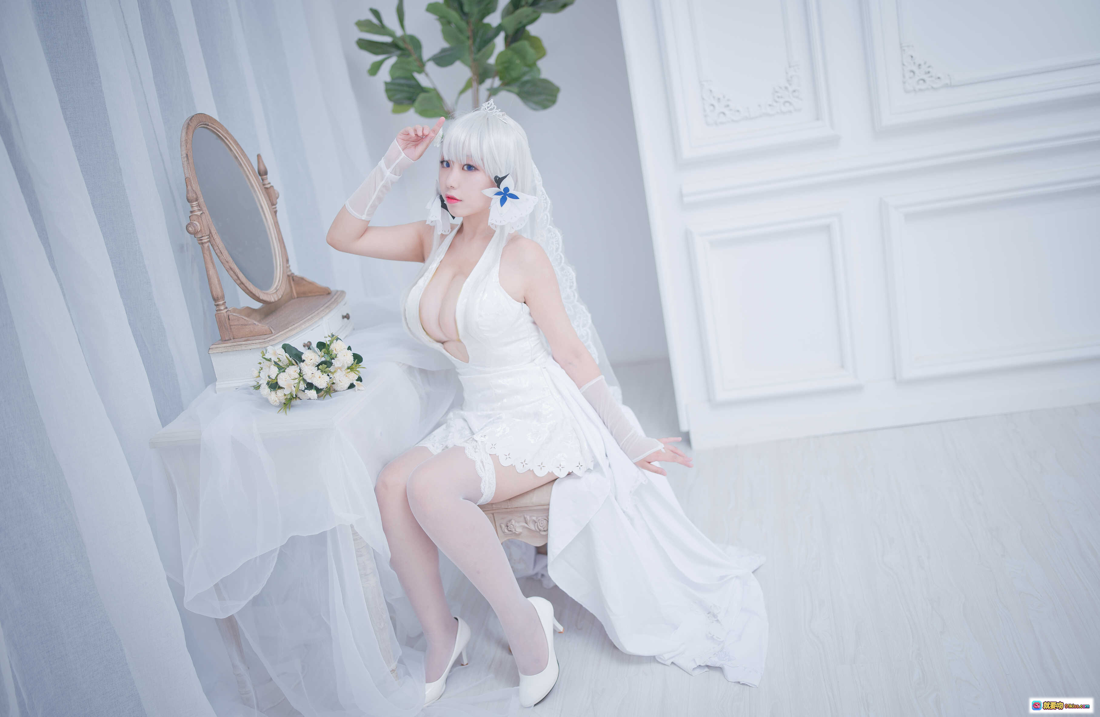 图片[4] - 穆零Mu0 NO.42 光辉婚纱写真 43P高清美图 白发蓝蝶少女 白色蕾丝礼服 床上优雅坐姿 甜美性感风格 无视频纯图集 - 就要吻