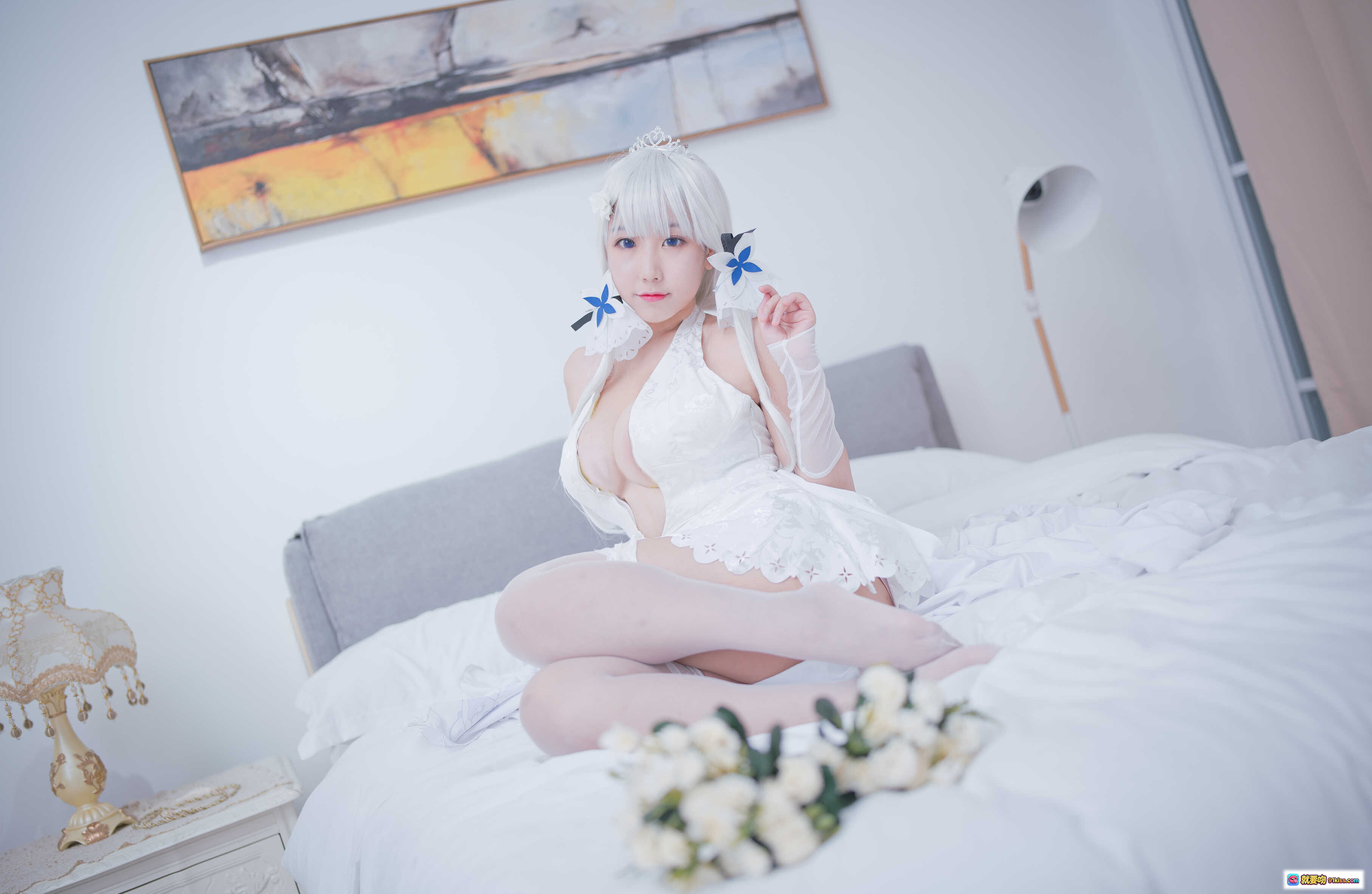 图片[7] - 穆零Mu0 NO.42 光辉婚纱写真 43P高清美图 白发蓝蝶少女 白色蕾丝礼服 床上优雅坐姿 甜美性感风格 无视频纯图集 - 就要吻