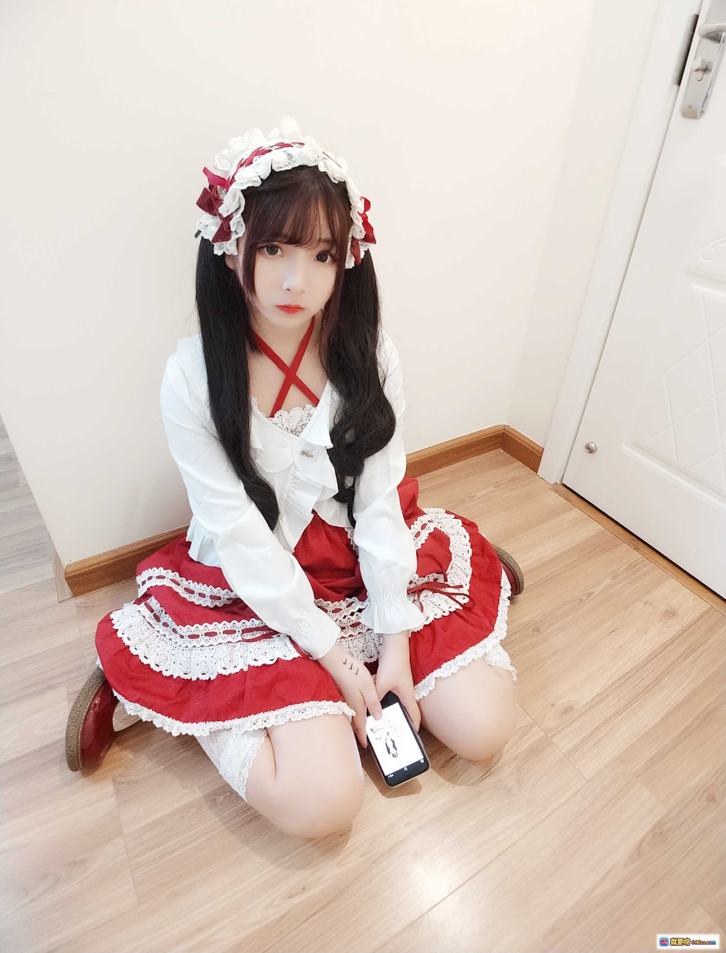 图片[9] - 古川定制VOL.004洛丽塔红白女仆装写真 40P高清美图 白袜玛丽珍鞋蕾丝边裙摆少女风穿搭 - 就要吻