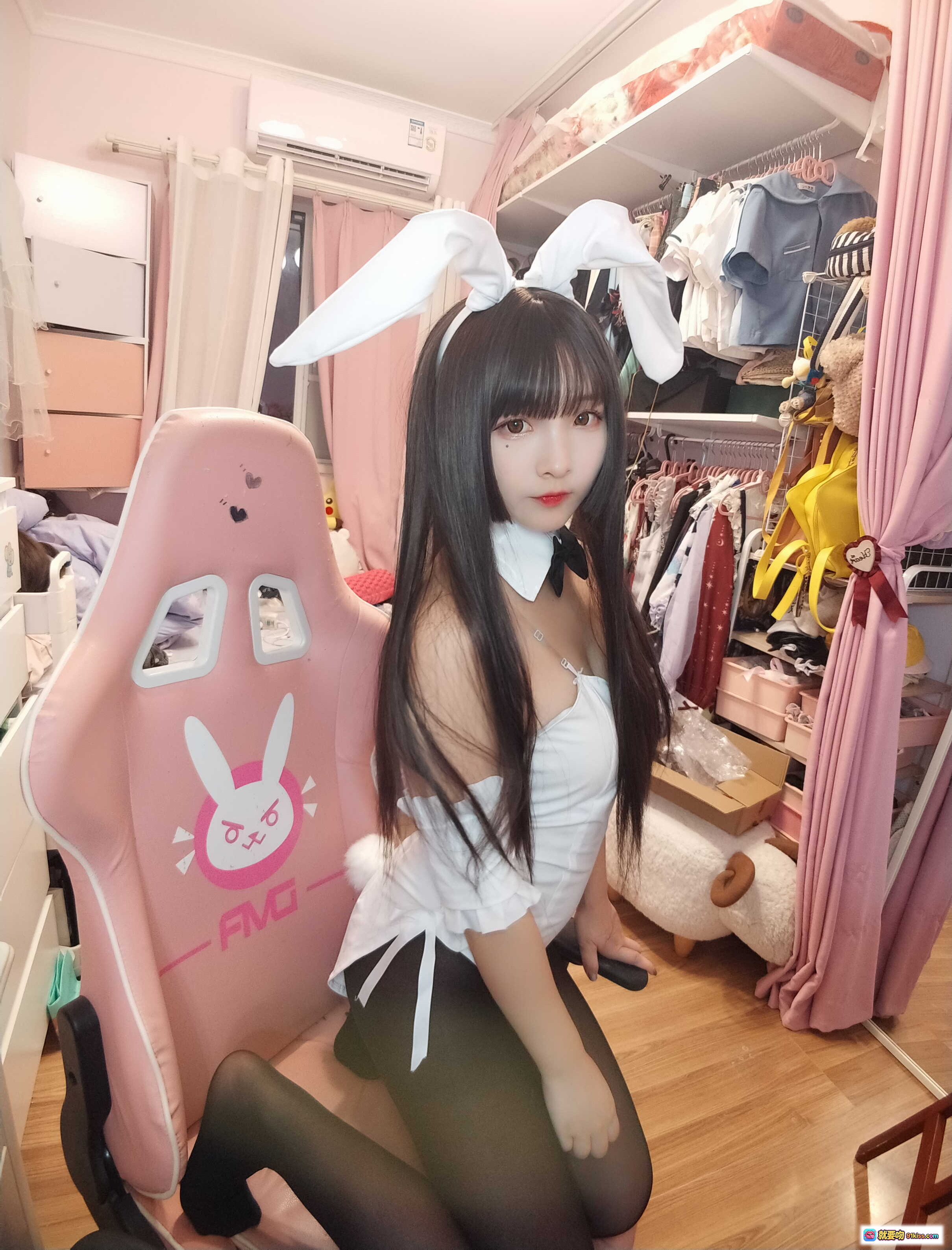 图片[3] - 古川定制VOL.001黑丝美腿坐姿写真24P高清图集少女风卧室场景优雅性感穿搭 - 就要吻