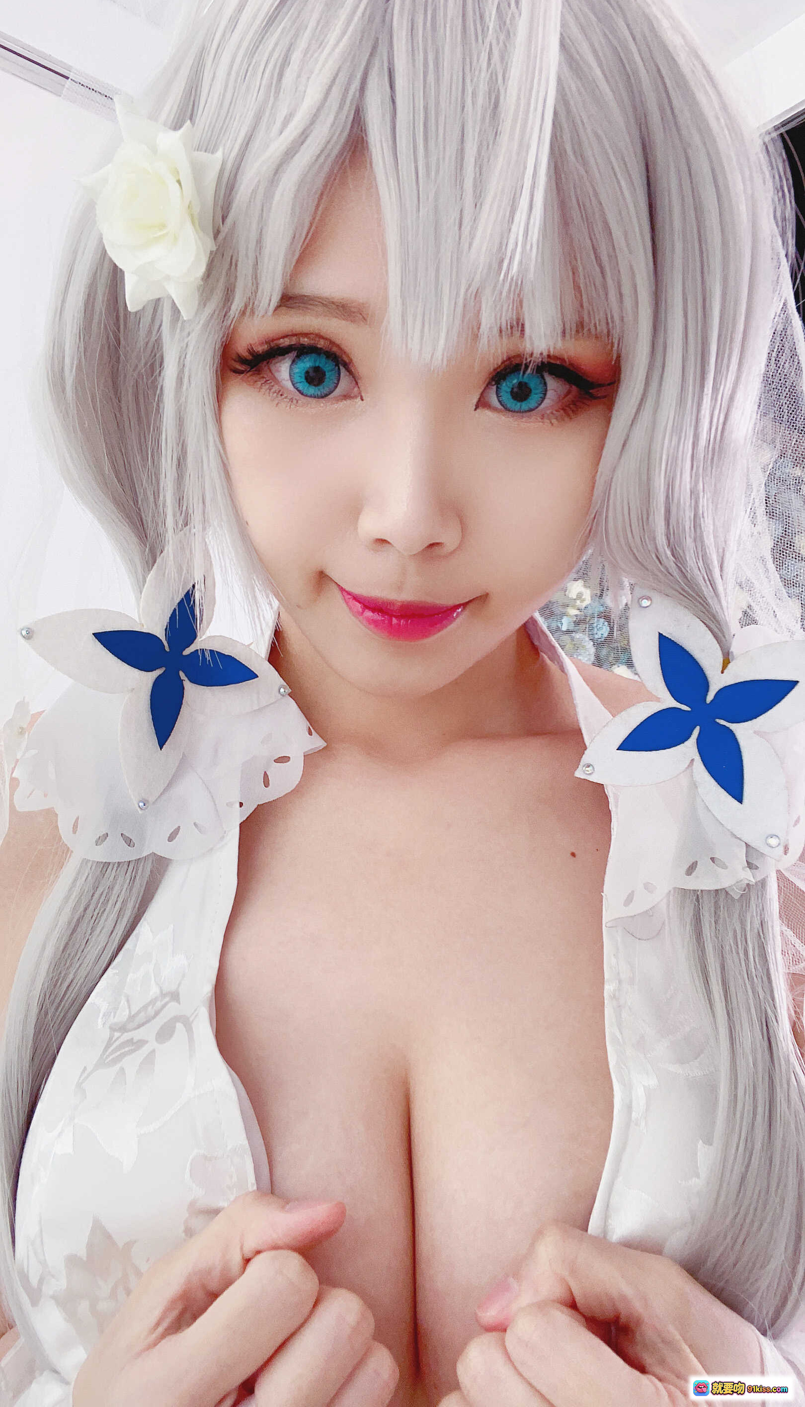 图片[7] - KaYa萱 NO.032 碧蓝航线cos自拍写真 70P高清美腿白丝少女风室内私房照 - 就要吻