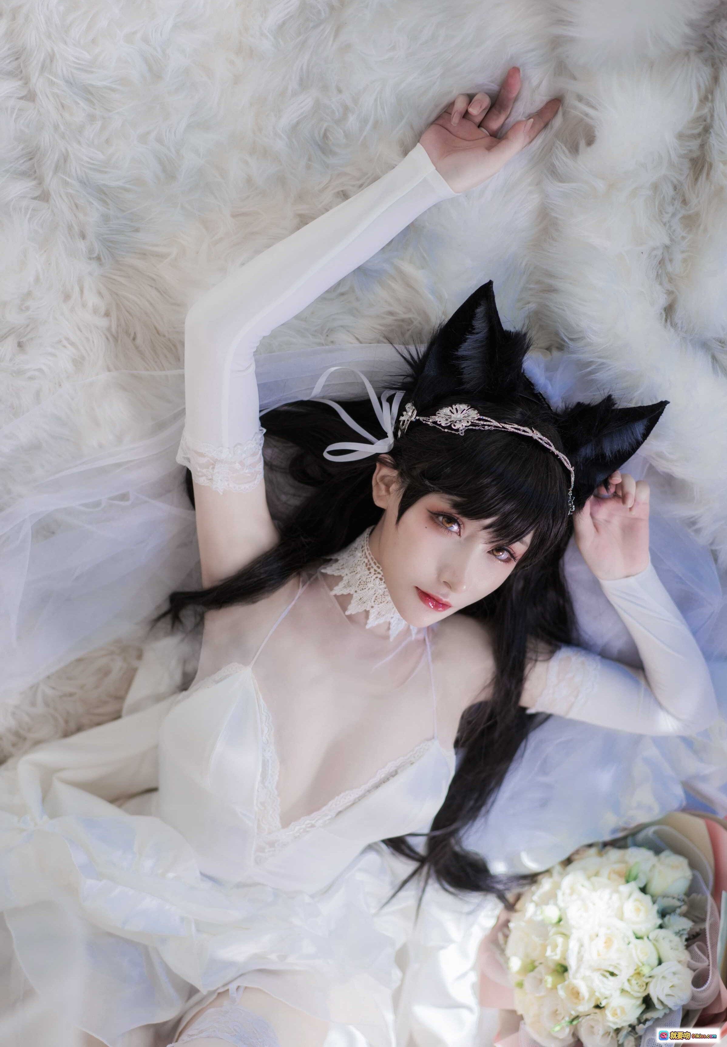 图片[4] - 爱宕犬cosplay写真 | 白色蕾丝礼服+黑猫耳发饰 | 优雅性感少女风 | 13P高清图集 - 就要吻