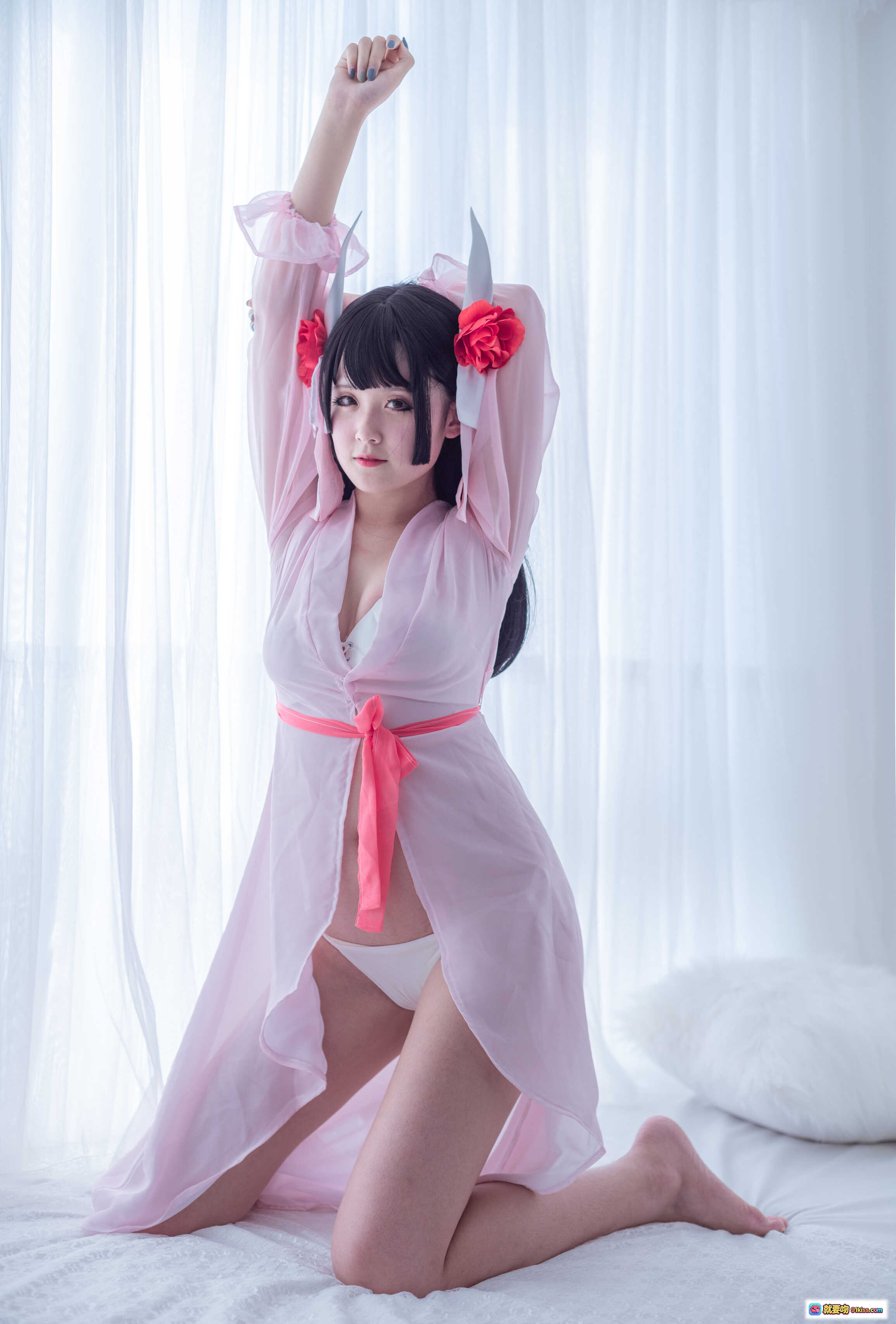 图片[7] - 秋楚楚天津写真38P517MB 粉色薄纱浴袍系带诱惑 美腿私房性感写真调色版 - 就要吻