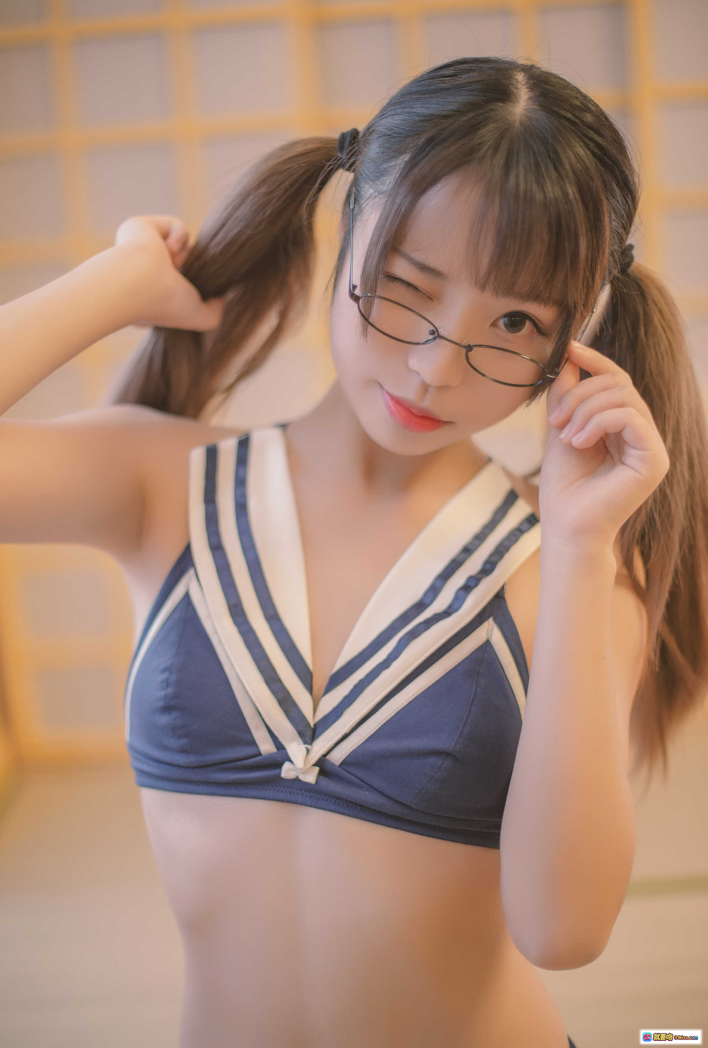 图片[4] - 白易子NO.22水手服写真 22P65MB 日系少女坐姿美腿榻榻米场景 清新甜美风格 - 就要吻