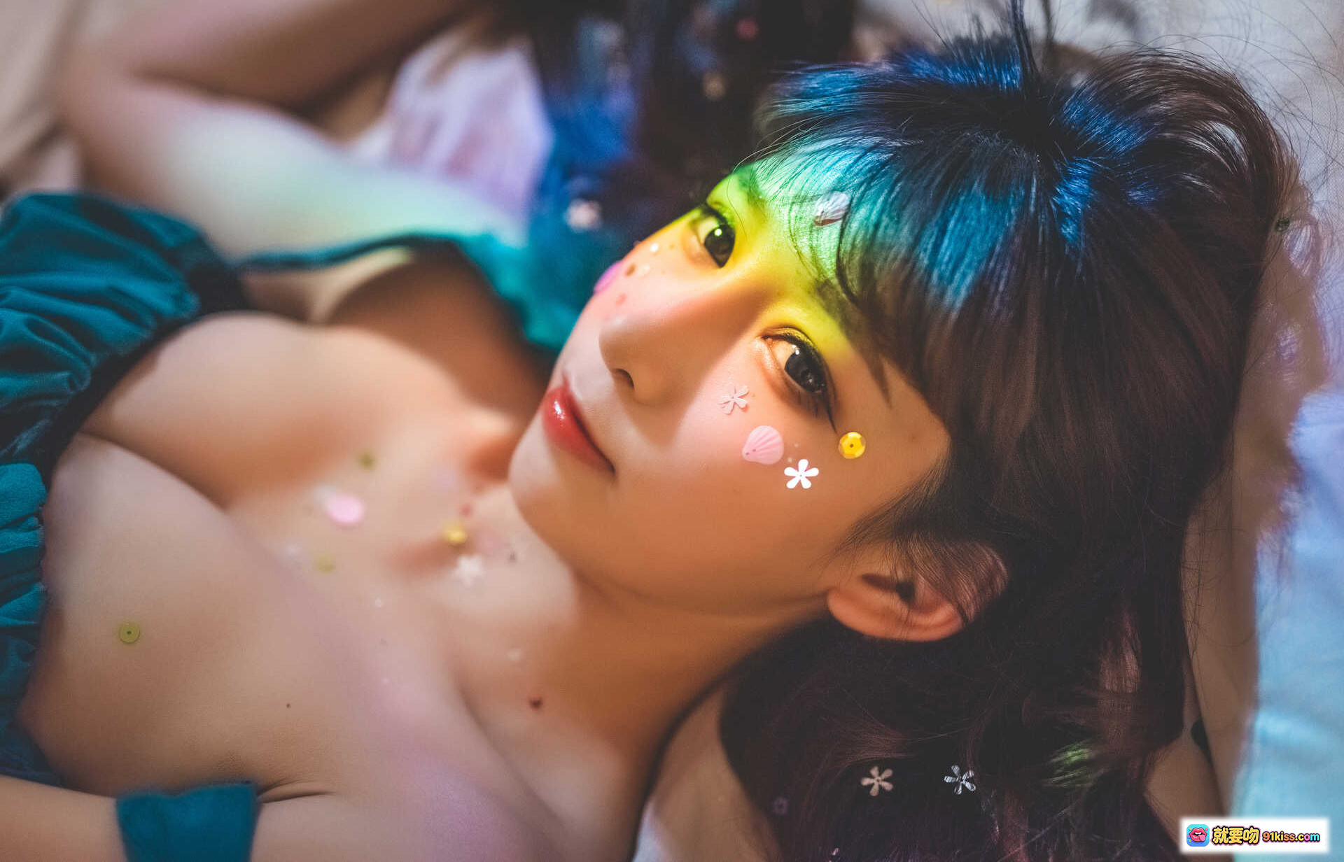 图片[7] - 黑米粥圣诞主题写真NO.024｜梦幻彩妆+星空贴纸+柔光人像30P高清图集 - 就要吻