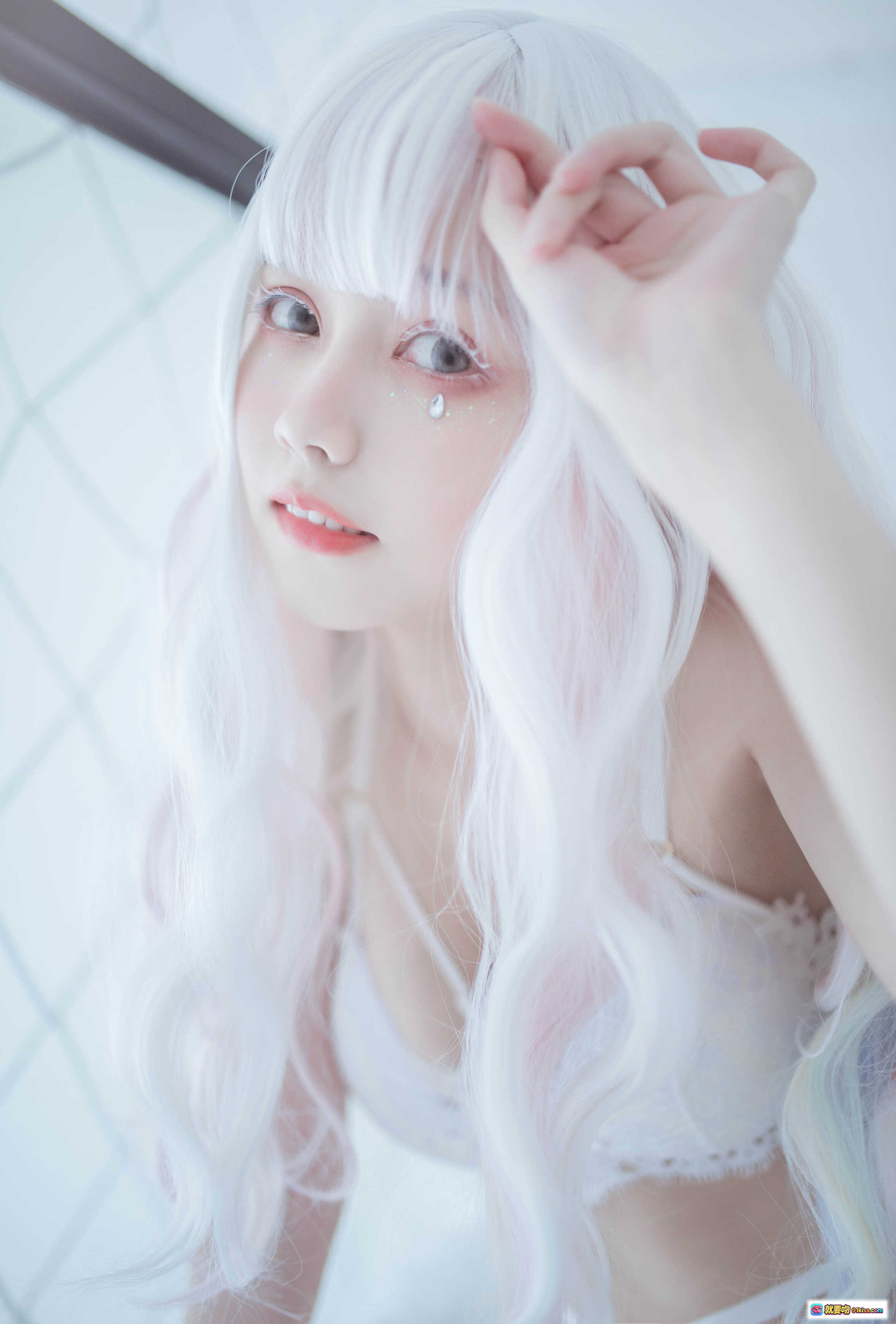 图片[10] - 你的负卿 NO.015 私房写真 43P 245MB 白色蕾丝内衣 彩色长发 柔光窗景 唯美氛围 甜美性感 高清摄影 - 就要吻