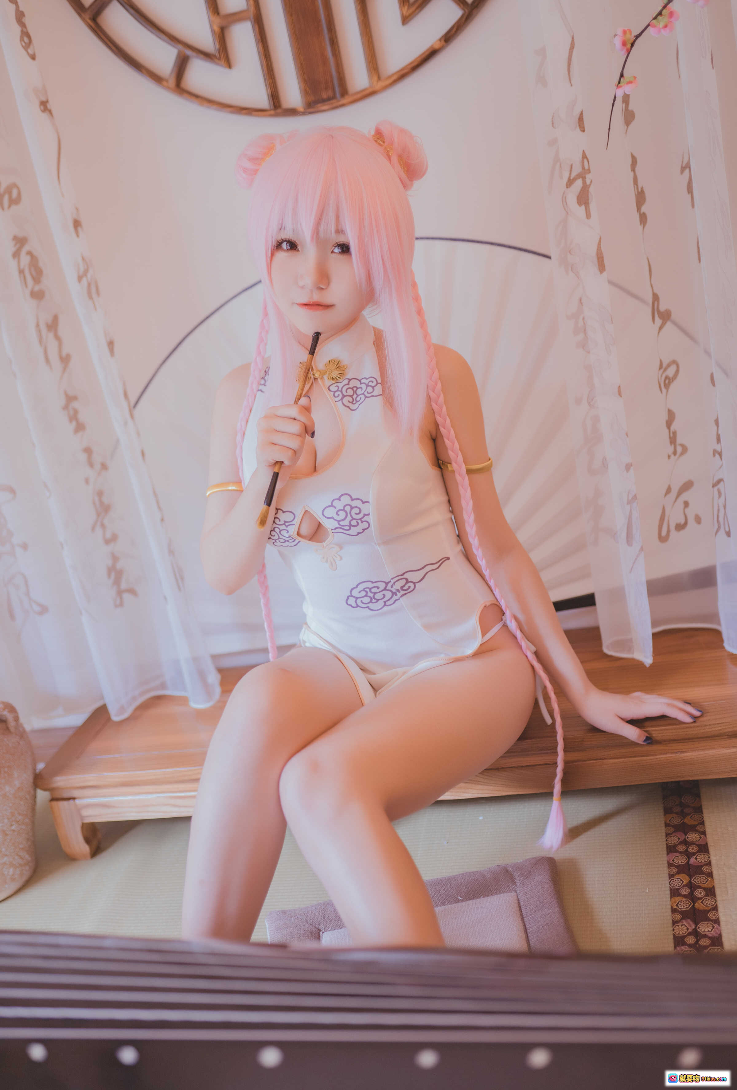 图片[9] - Yoko宅夏NO.021索尼子旗袍写真 18P163MB 足部特写毛笔互动 日式和风少女摄影 精致细节高清图集 - 就要吻