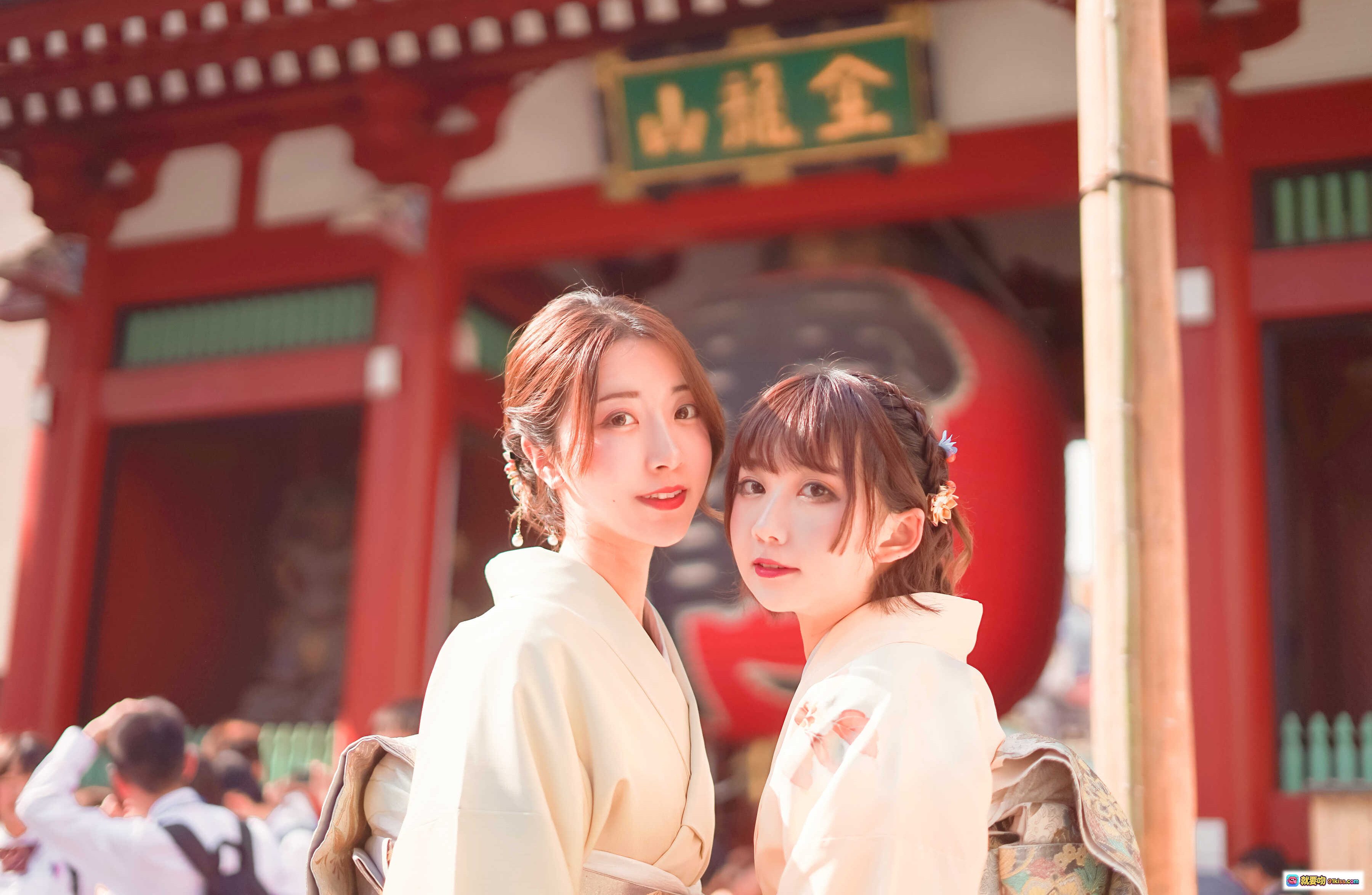 图片[4] - 黑川NO.033 & 浅野菌子 少女心事2 写真集 40P 221MB 闺蜜日常 床上私密互动 温馨卧室场景 甜美少女风 穿搭细节 情感交流 自然光影 柔和色调 生活化摆拍 轻熟少女魅力 - 就要吻