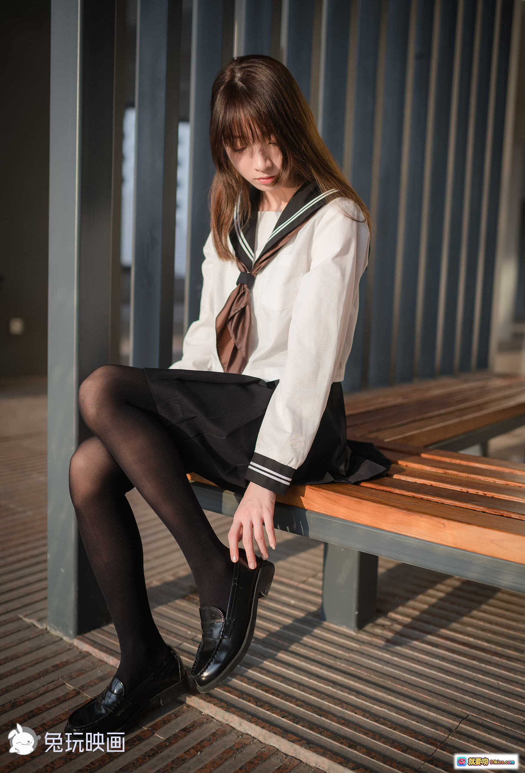 图片[4] - 祖木子NO.022黄昏JK写真｜白色水手服黑裙黑丝少女感日系校园风高清图集 - 就要吻