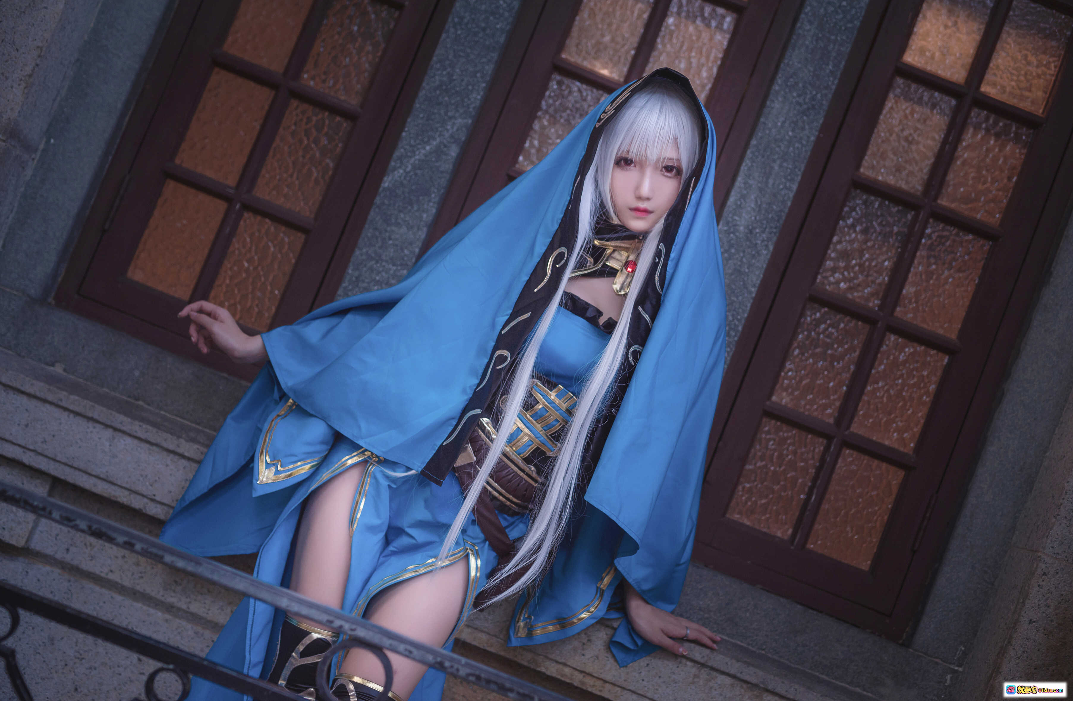 图片[3] - 腐团儿cos玛莎银发蓝黑礼服精致妆容唯美写真 - 就要吻