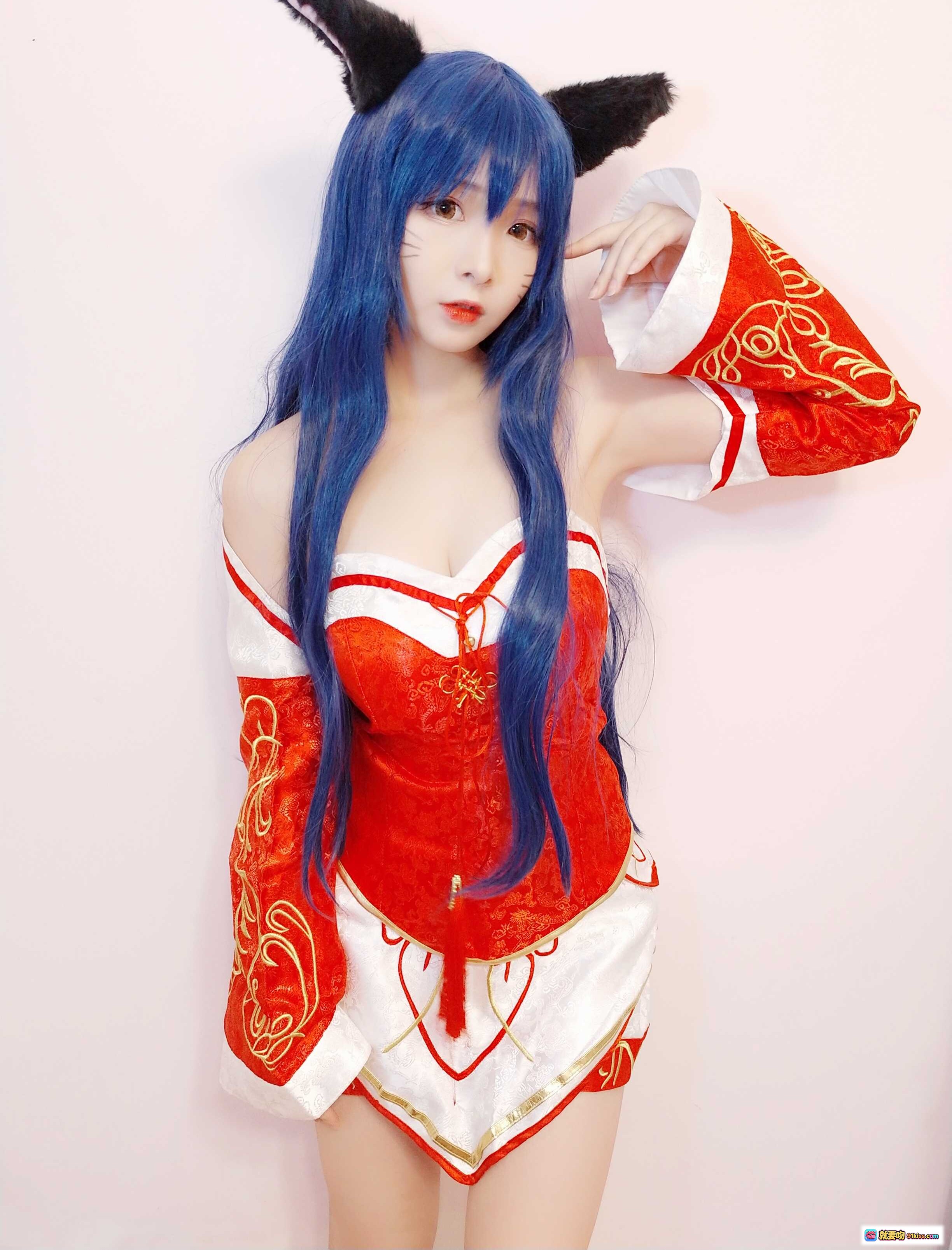 图片[4] - 古川NO.004阿狸cosplay蓝发猫耳红白华丽服饰精致妆容甜美可爱角色扮演写真 - 就要吻