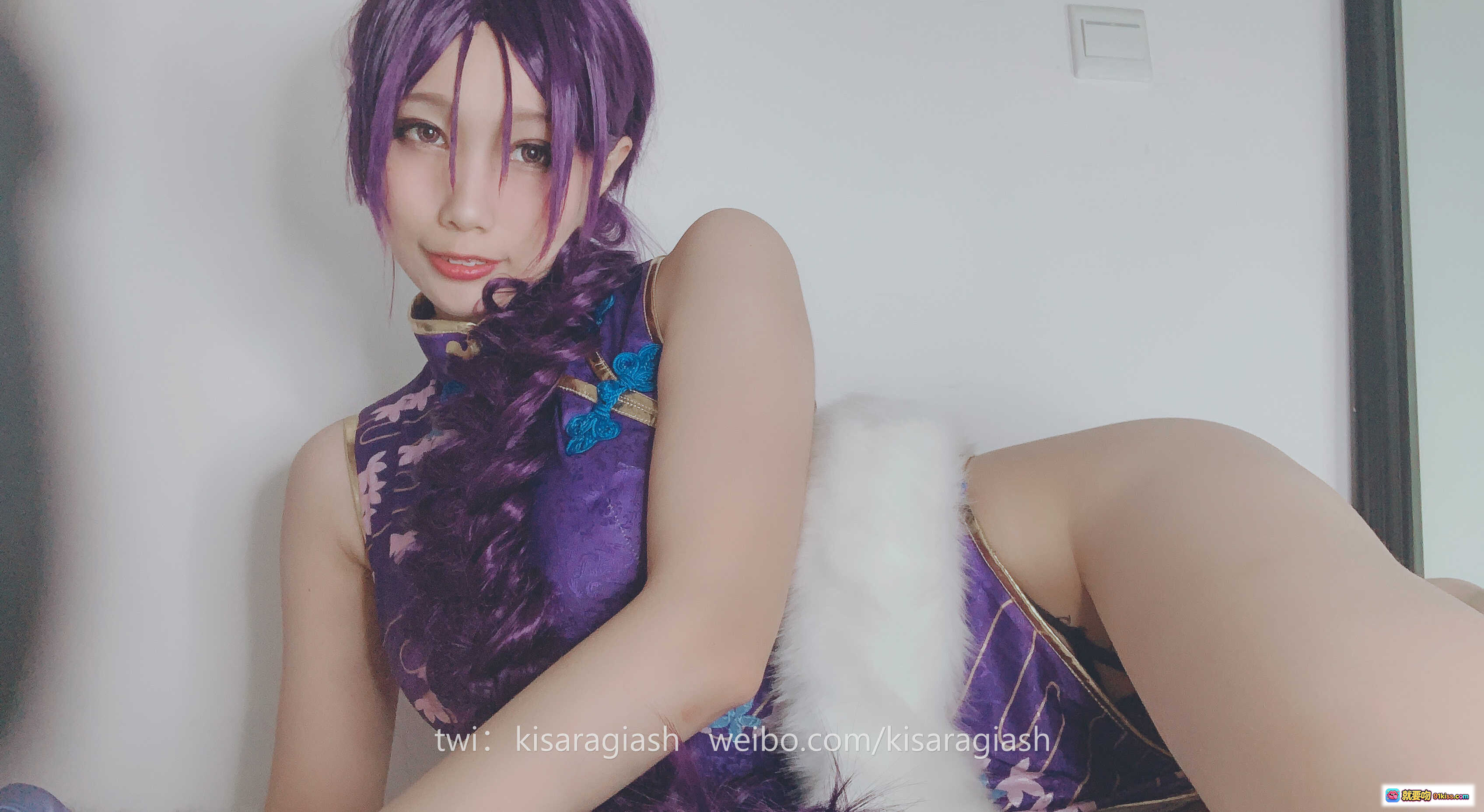 图片[2] - 如月灰NO.010源赖光A紫色旗袍cosplay写真｜长辫紫发精灵耳造型｜精致刺绣和风服饰｜唯美日系角色扮演图集 - 就要吻