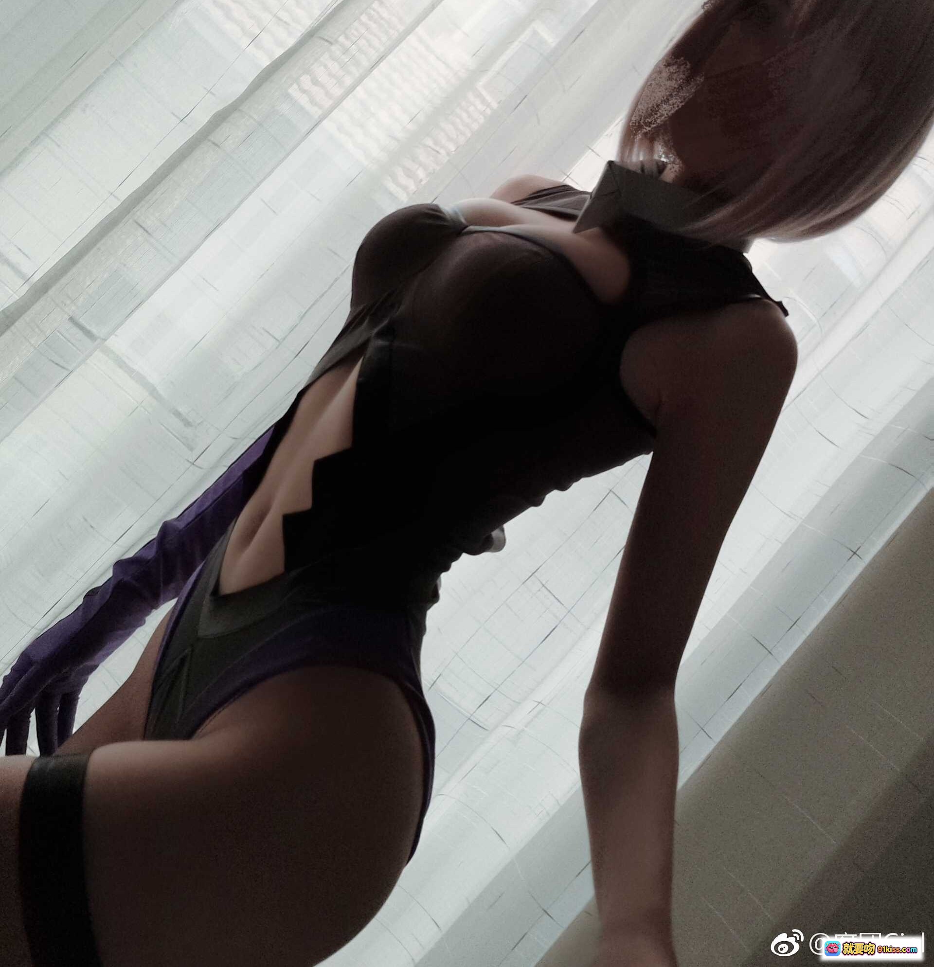 图片[9] - 腐团儿Cos玛修女仆装｜Fate/Grand Order角色扮演｜粉色短发黑裙蓝边｜精致妆容白头饰 - 就要吻