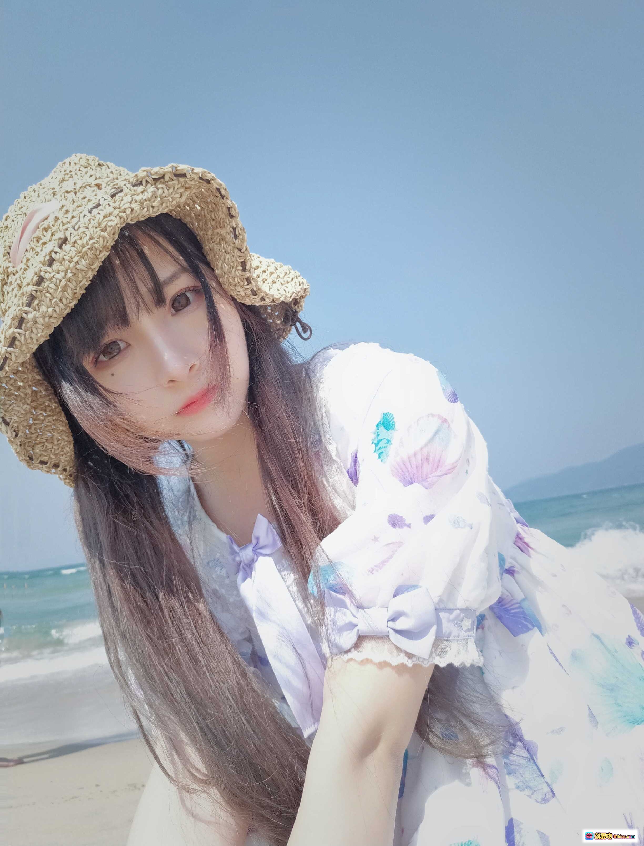 图片[4] - 古川NO.006白贝壳沙滩写真｜草帽洛丽塔裙少女风｜海边度假甜美风穿搭｜10P高清图集 - 就要吻