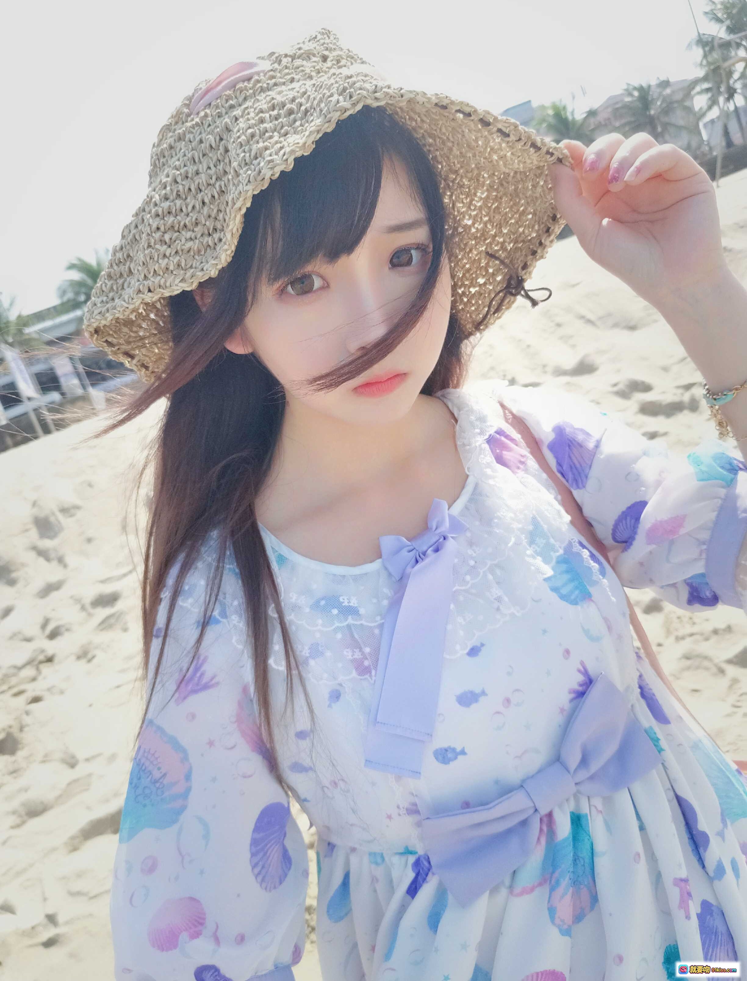 图片[10] - 古川NO.006白贝壳沙滩写真｜草帽洛丽塔裙少女风｜海边度假甜美风穿搭｜10P高清图集 - 就要吻