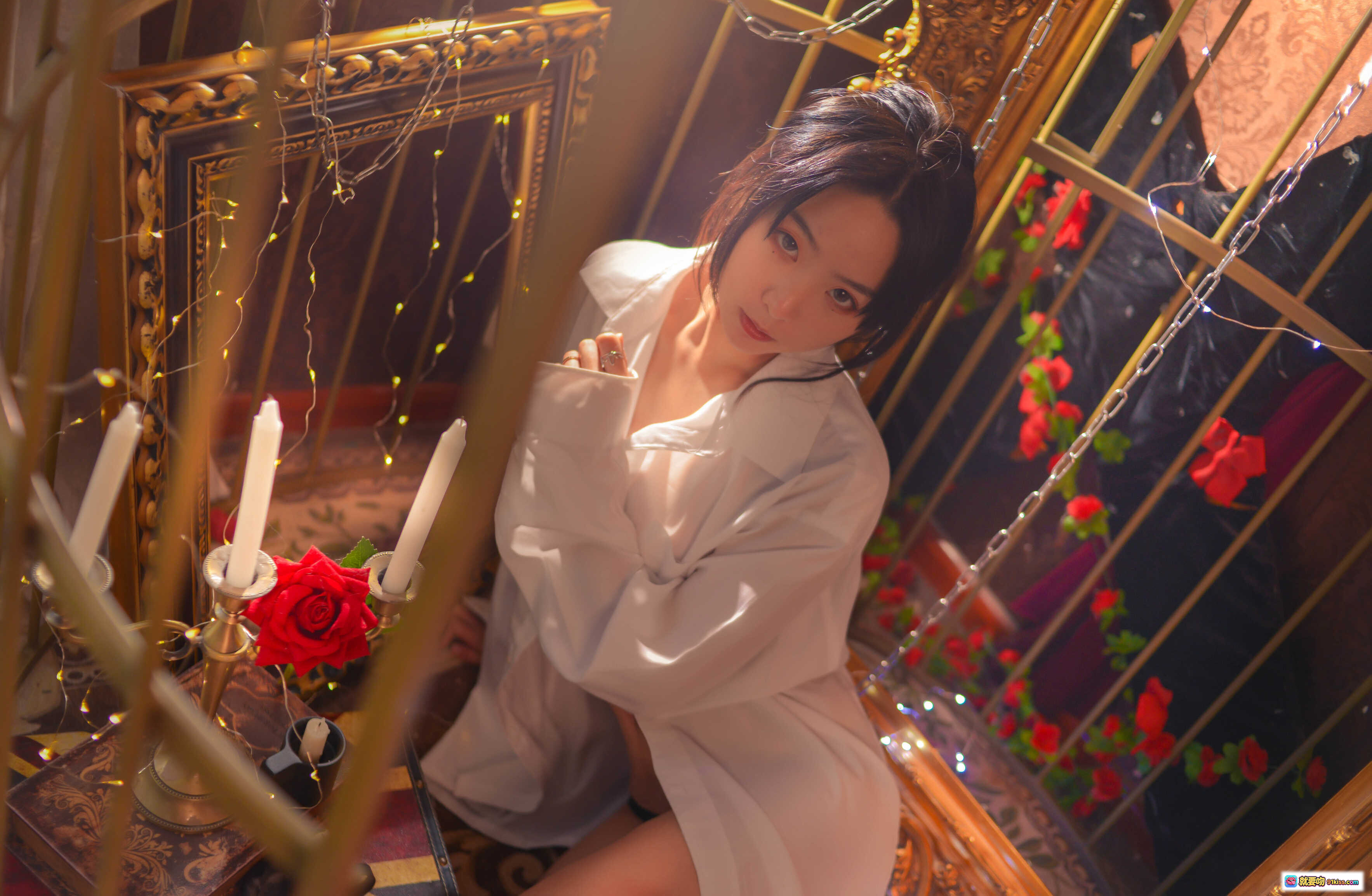 图片[4] - 青水NO.004私房写真｜白衬衫诱惑｜暖光氛围感｜精致锁骨美胸｜21P高清图集 - 就要吻