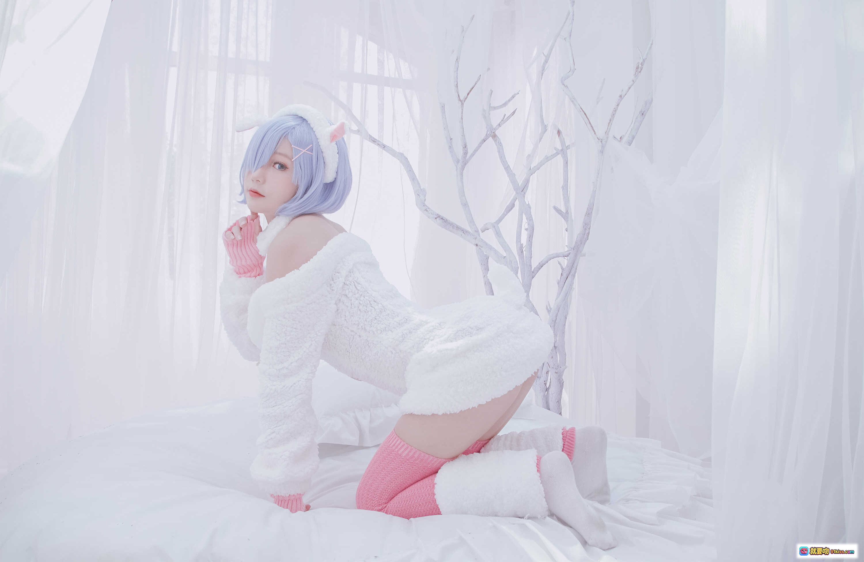 图片[9] - Messie Huang NO.06 Rem the Sheep Cosplay写真｜白裙蓝发少女｜纯欲风性感摆拍｜46P高清图集 - 就要吻