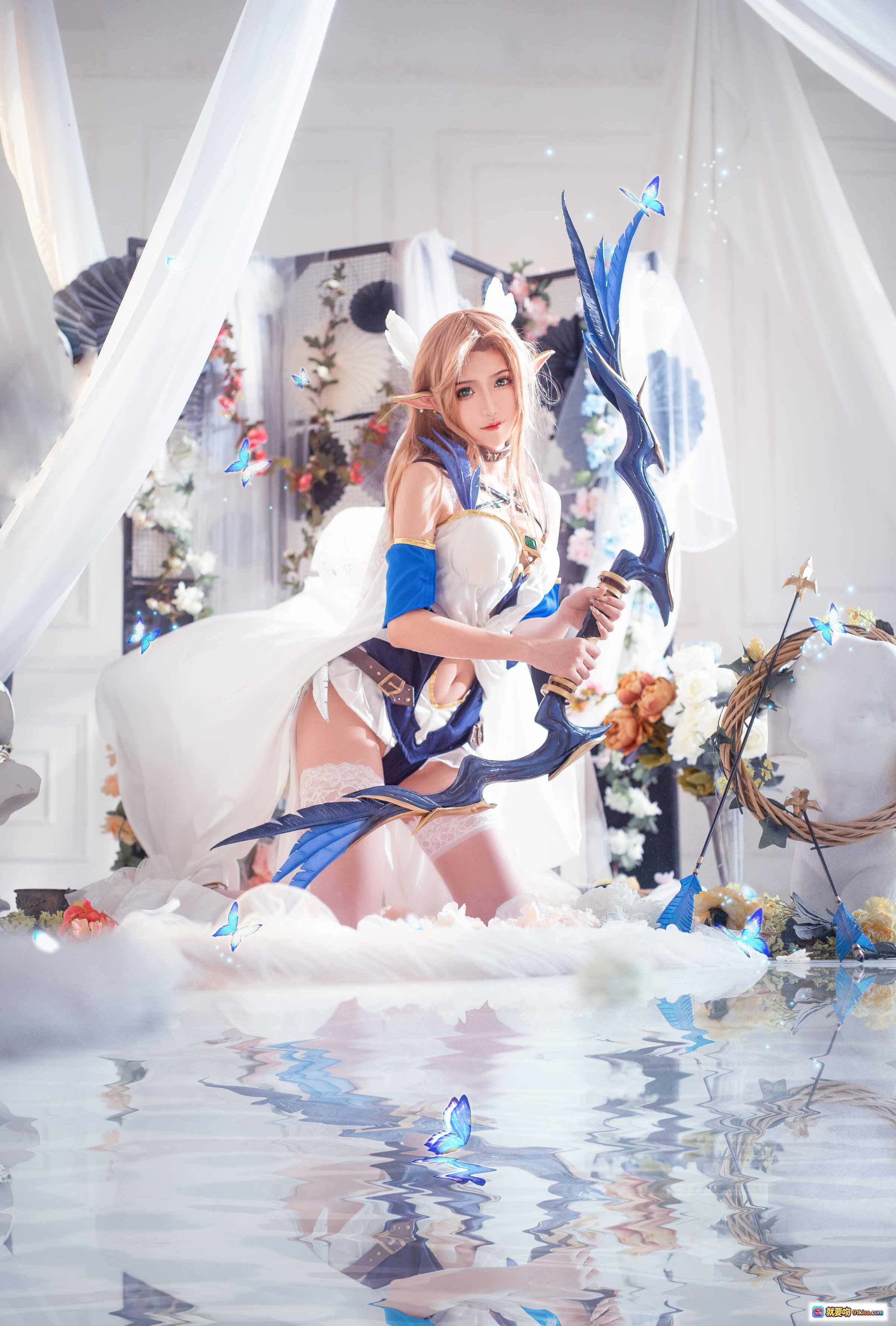 图片[10] - 腐团儿蒂雅娘cos写真｜梦幻婚纱造型｜手持花束唯美场景｜精致妆容长发飘逸｜浪漫氛围感大片 - 就要吻