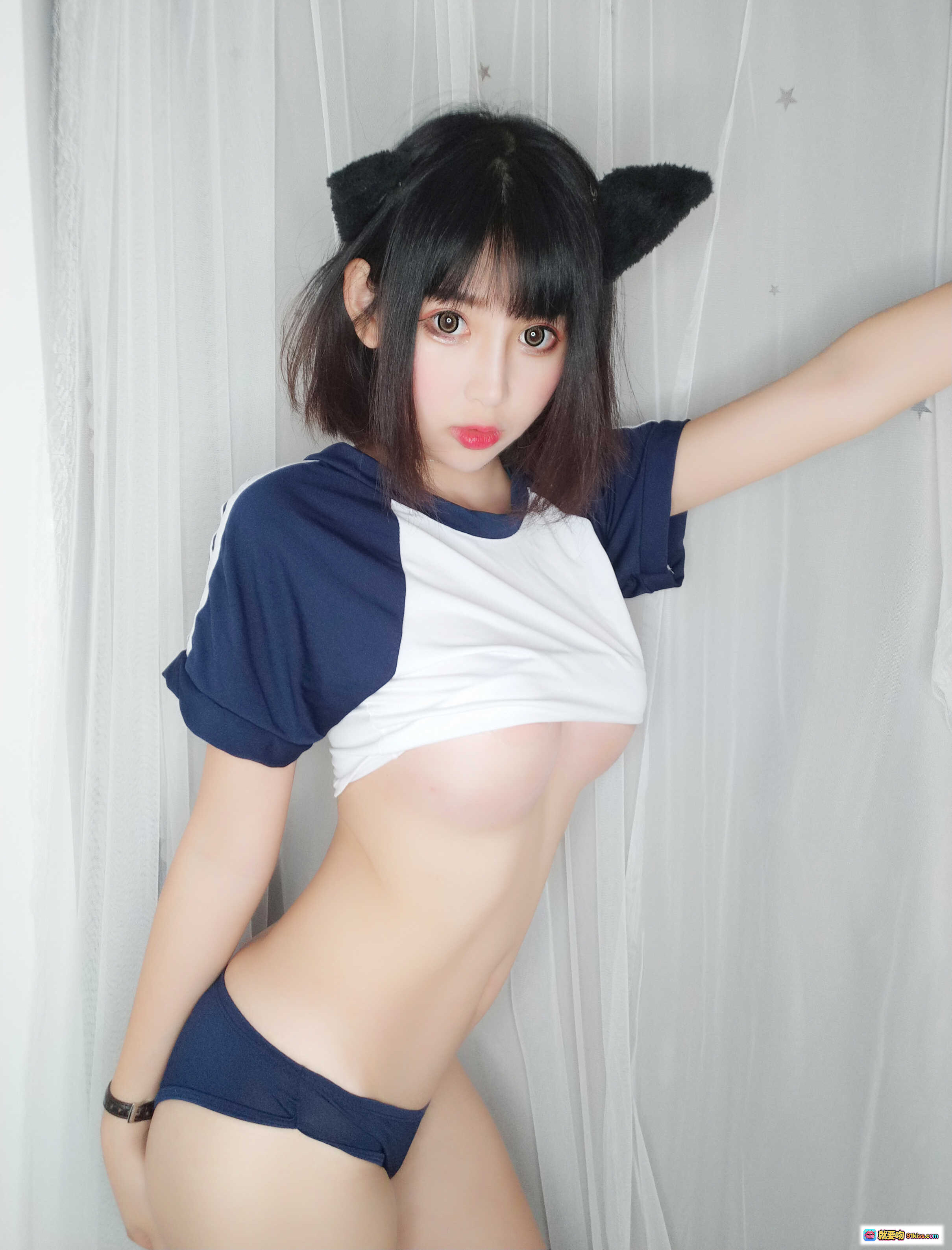 图片[1] - 小酥酱NO.013体操服写真 甜美猫耳少女蓝白短袖露脐装性感比基尼私房照31P高清图集 - 就要吻