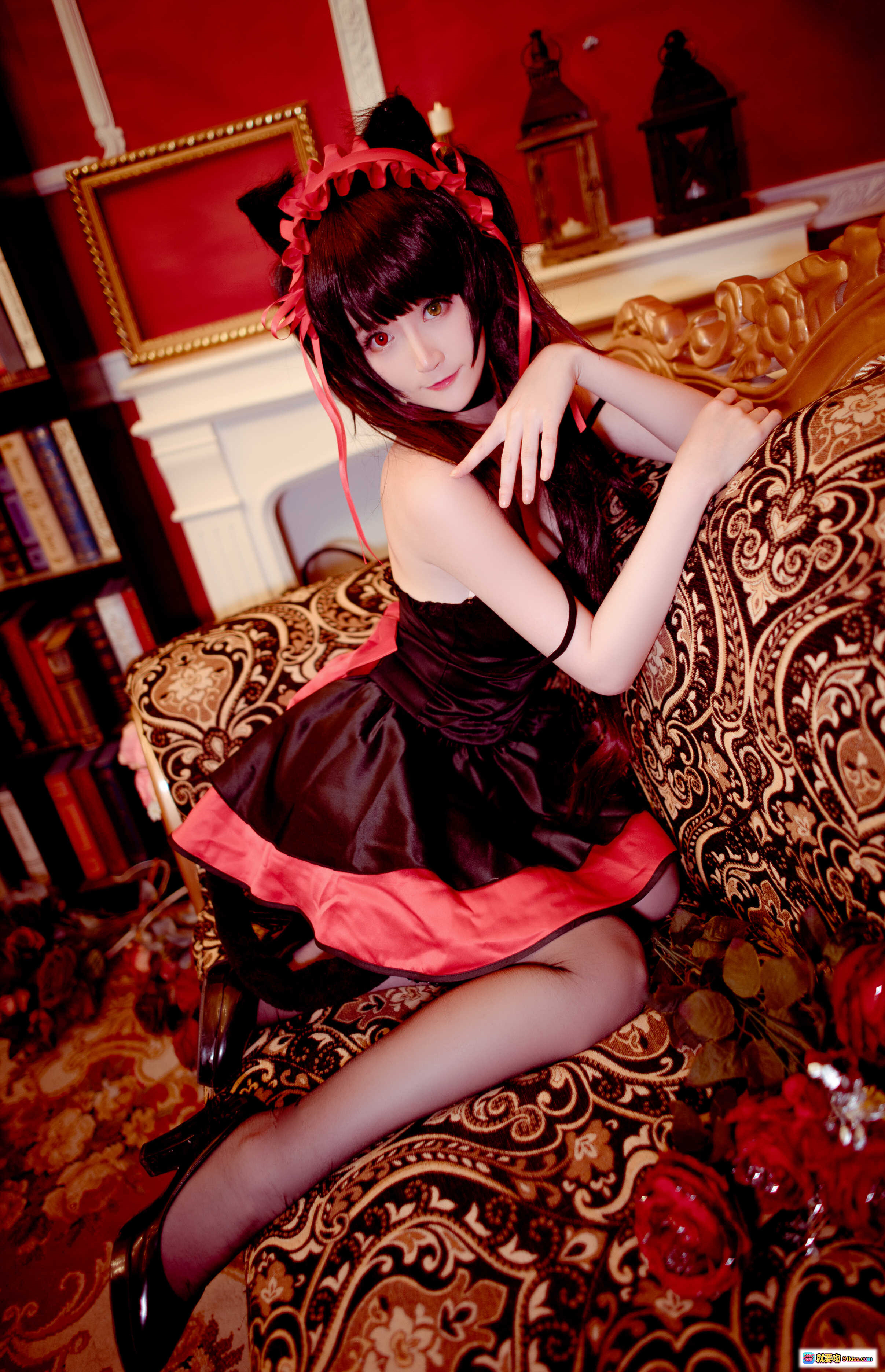 图片[4] - 时崎狂三cosplay黑裙红边造型 金鱼yui NO.012 书房玫瑰地毯写真 11P高清图集 - 就要吻