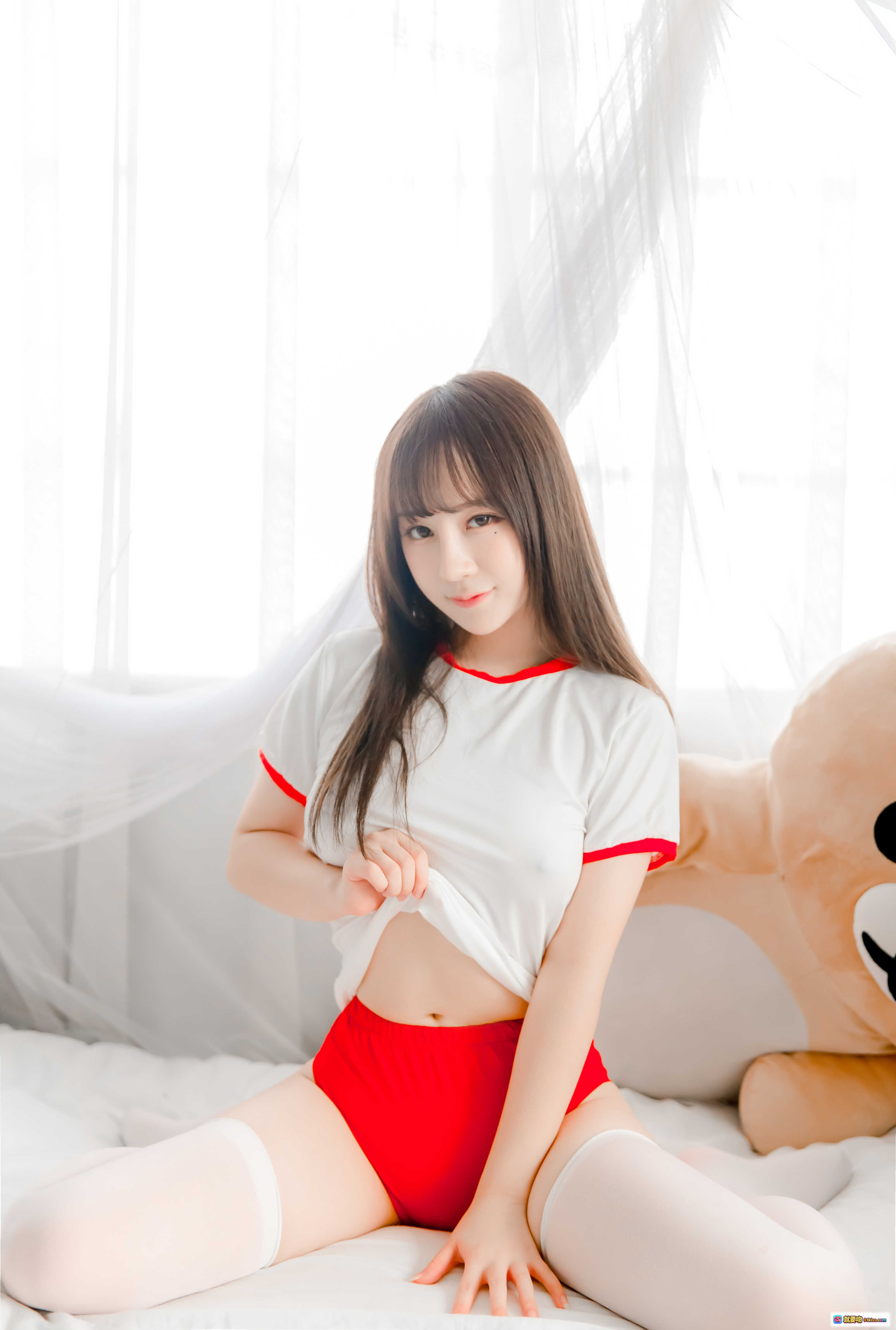 图片[2] - 尤猫醒醒 NO.004 体操服内衣写真 白色丝袜美腿少女床照 清新甜美私房摄影 - 就要吻