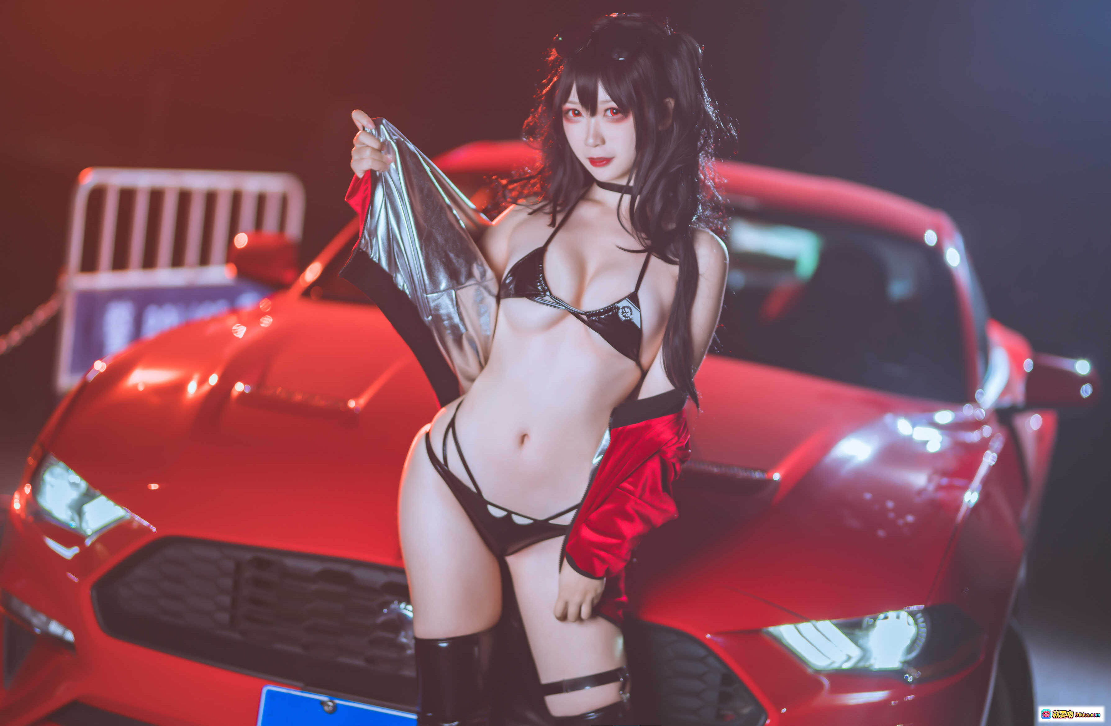 图片[8] - 樱落酱NO.018大凤赛车2写真｜红衣黑发美女Cosplay夜景汽车摄影｜17P高清图集 - 就要吻