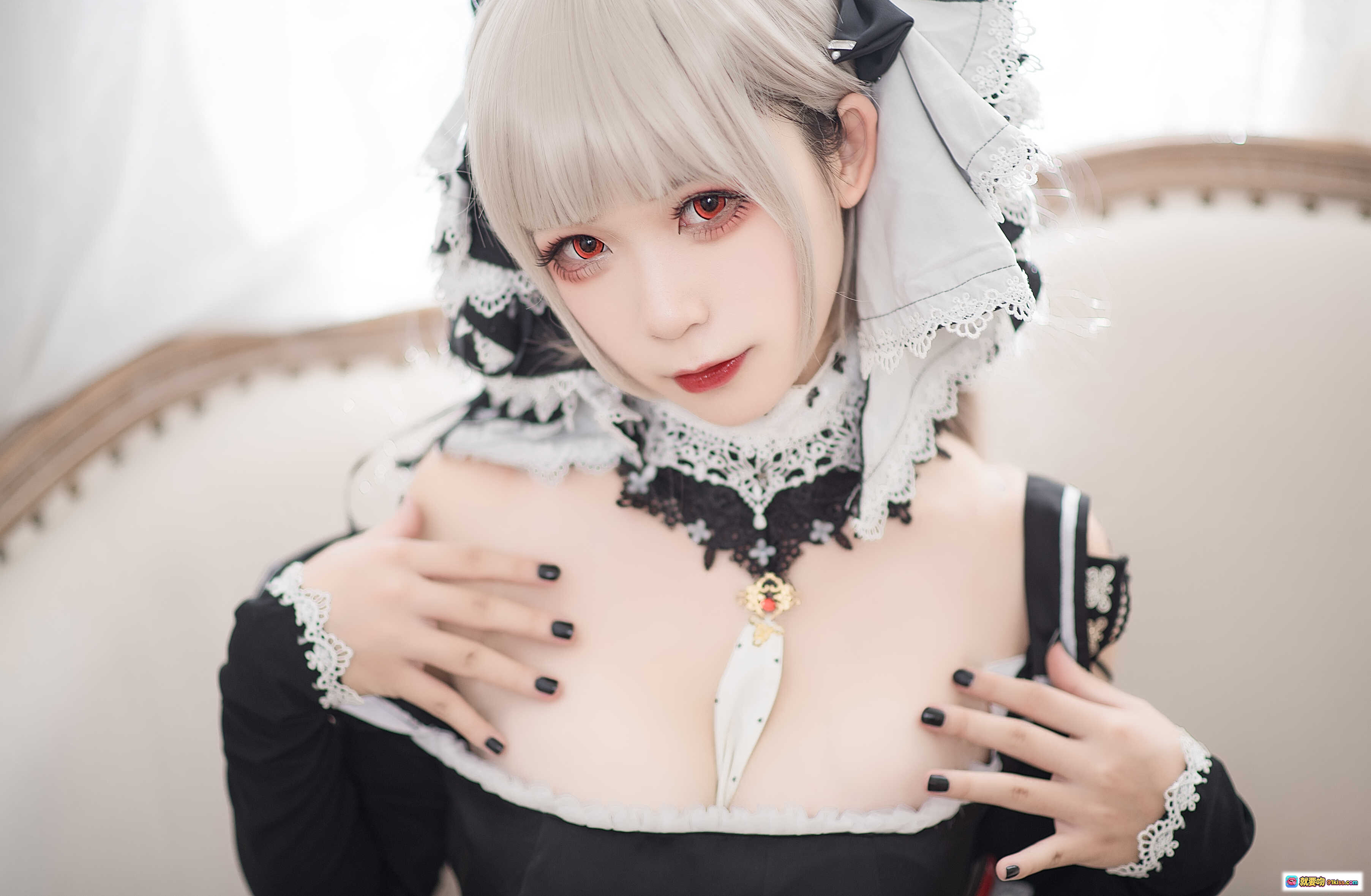 图片[2] - 樱落酱NO.009可畏cosplay黑白色洛丽塔女仆装高跟鞋写真14P高清图集 - 就要吻