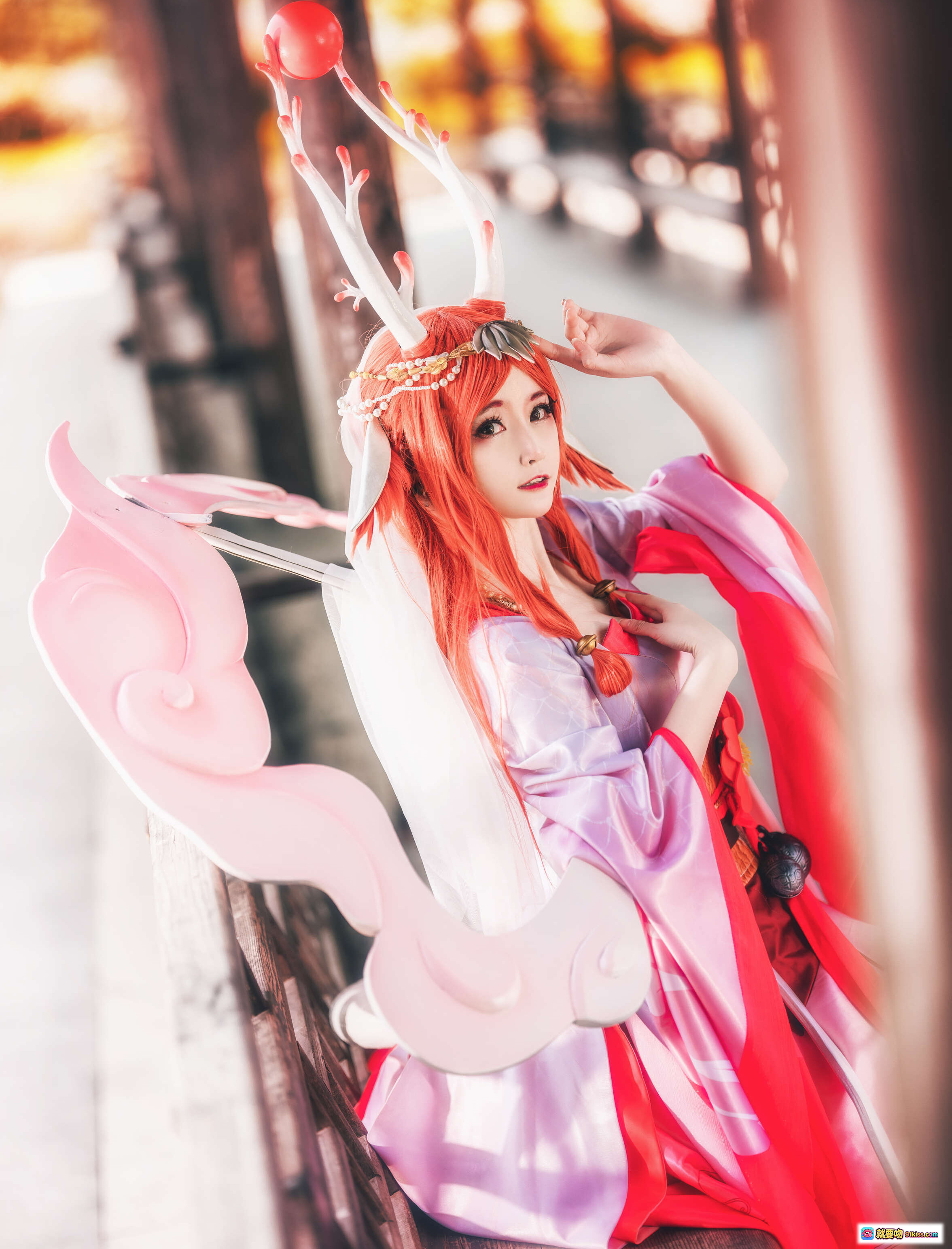 图片[4] - yui金鱼COS神都夜行录红发鹿角古风少女 传统建筑秋叶飘舞唯美汉服写真 NO.023 - 就要吻