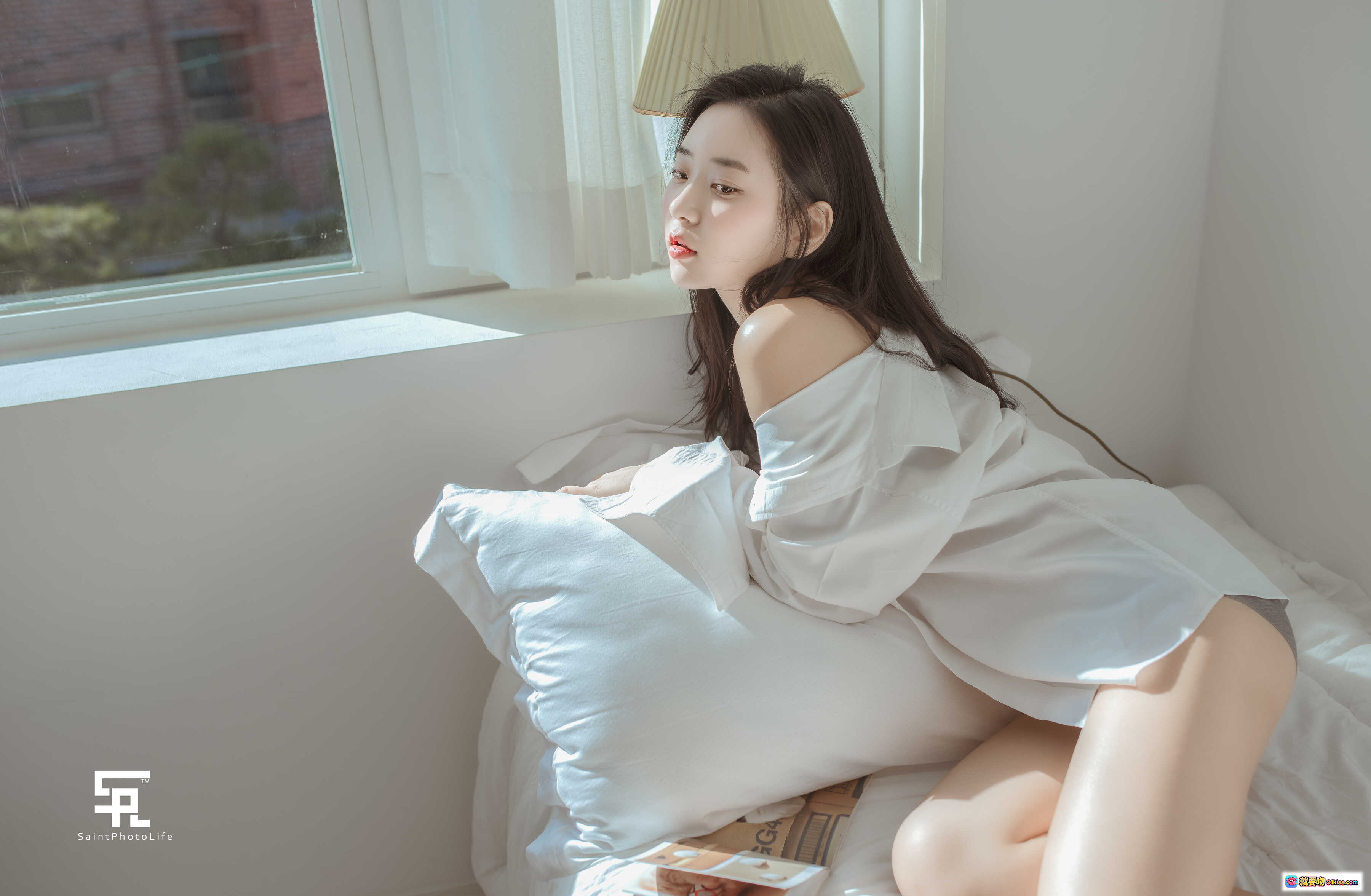 图片[3] - 韩国模特申才恩신재은 NO.007 Zenny Romance 窗边床榻写真 清新自然光私房美拍 - 就要吻