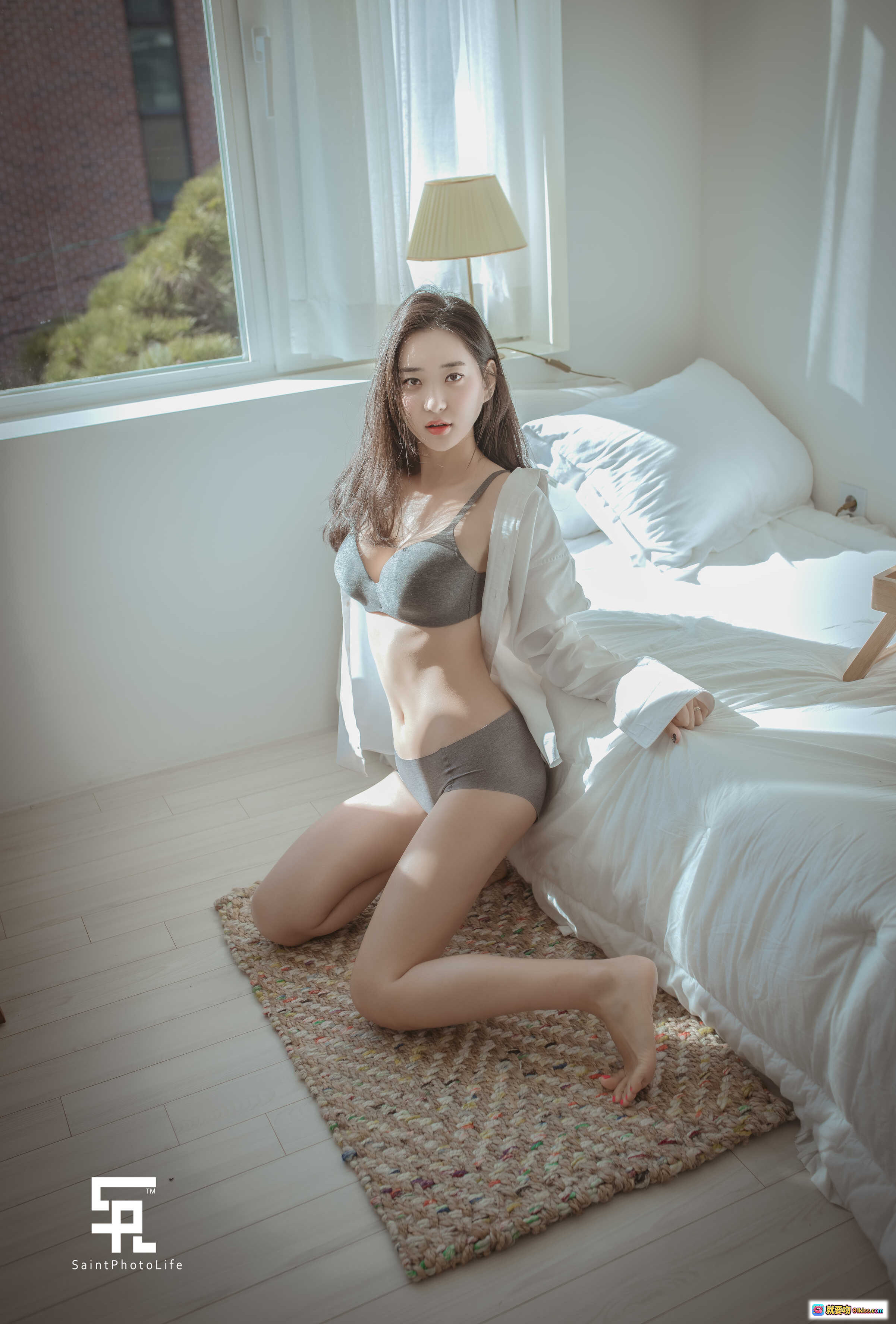 图片[9] - 韩国模特申才恩신재은 NO.007 Zenny Romance 窗边床榻写真 清新自然光私房美拍 - 就要吻