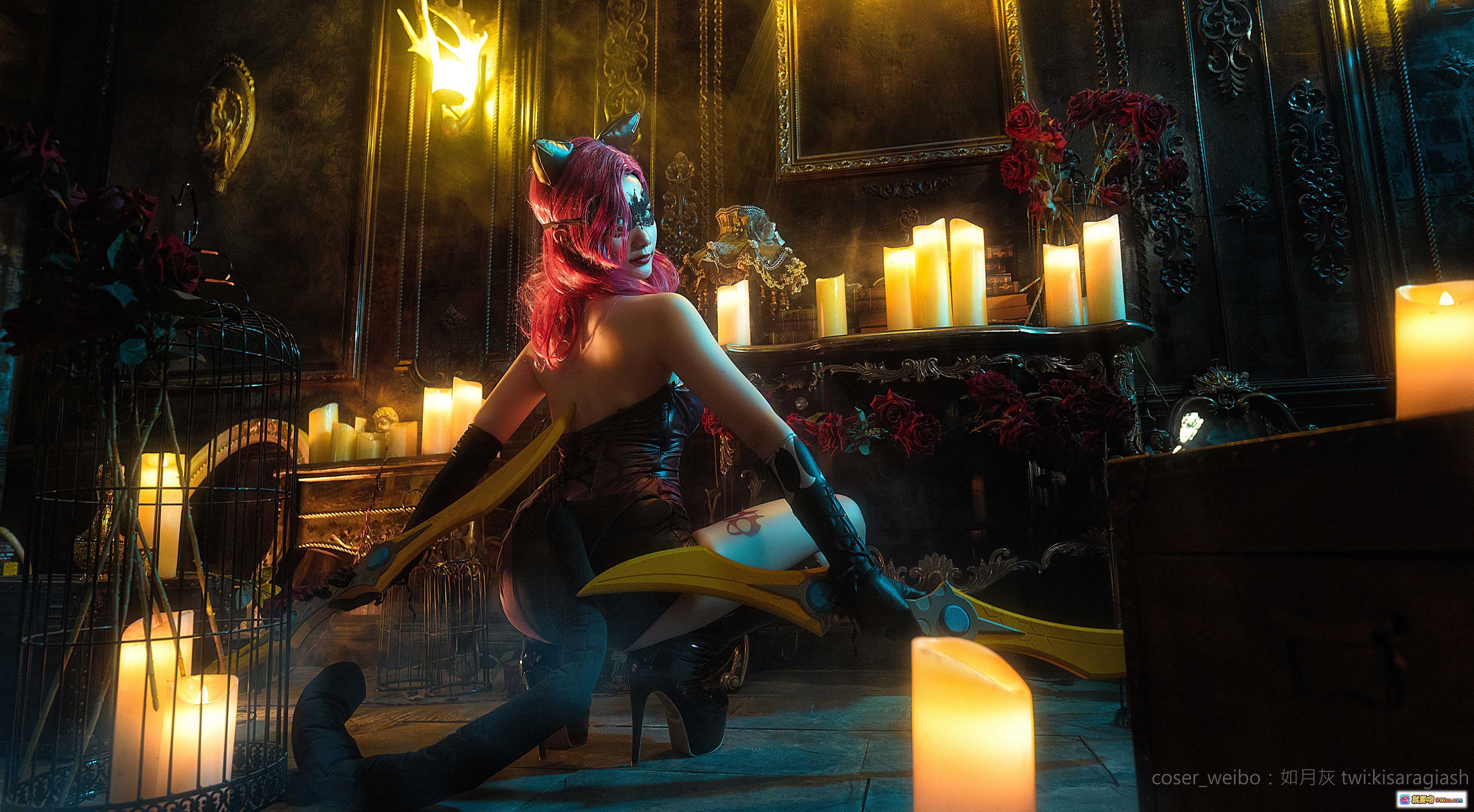 图片[8] - 如月灰NO.014王者荣耀阿轲暗夜猫娘COS写真｜粉发猫耳黑丝皮衣性感造型｜烛光复古场景氛围感大片 - 就要吻