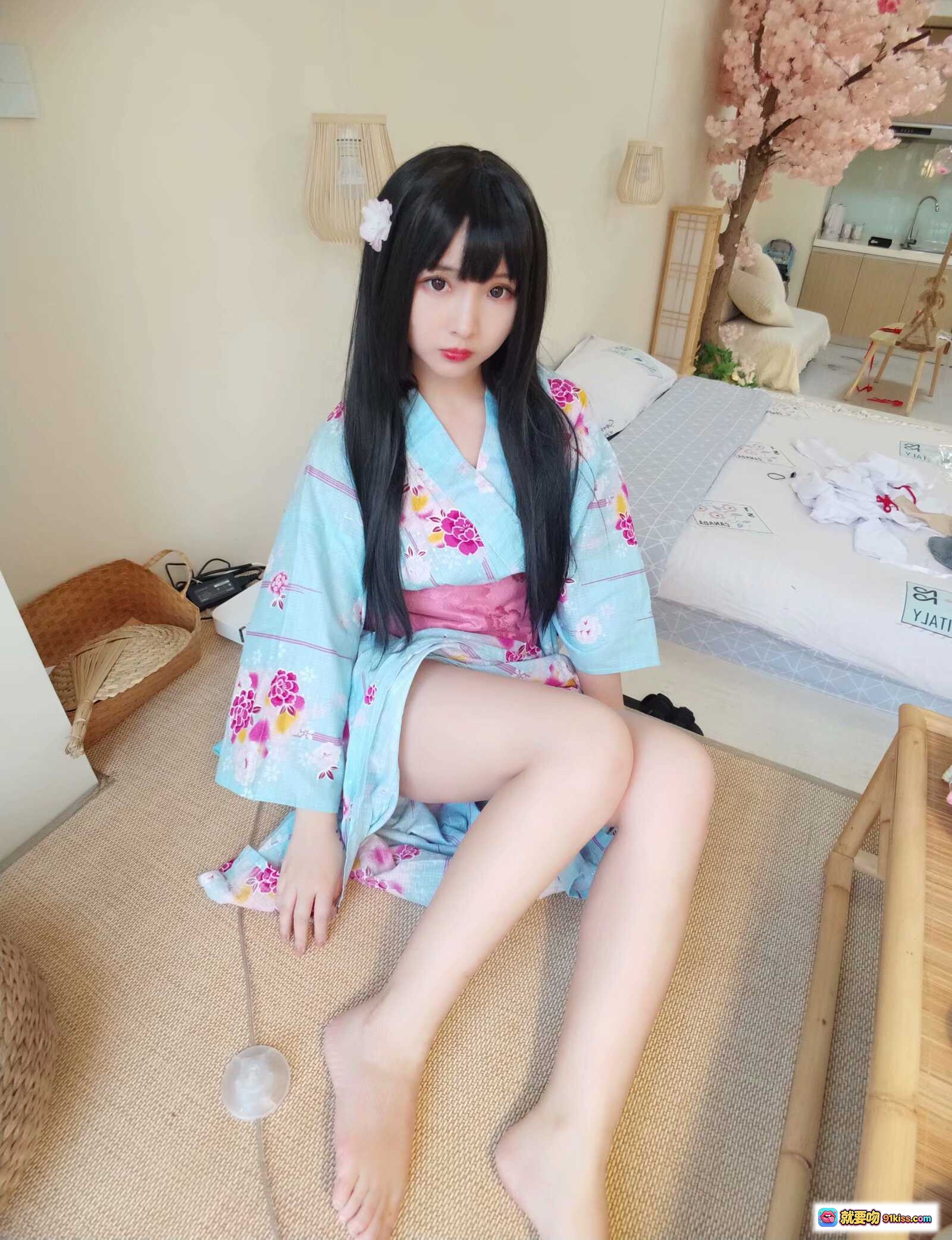 图片[4] - 古川定制VOL.009和风少女写真｜浅蓝樱花浴衣Cosplay｜黑长直发饰白花｜日系榻榻米场景｜33P高清图集 - 就要吻