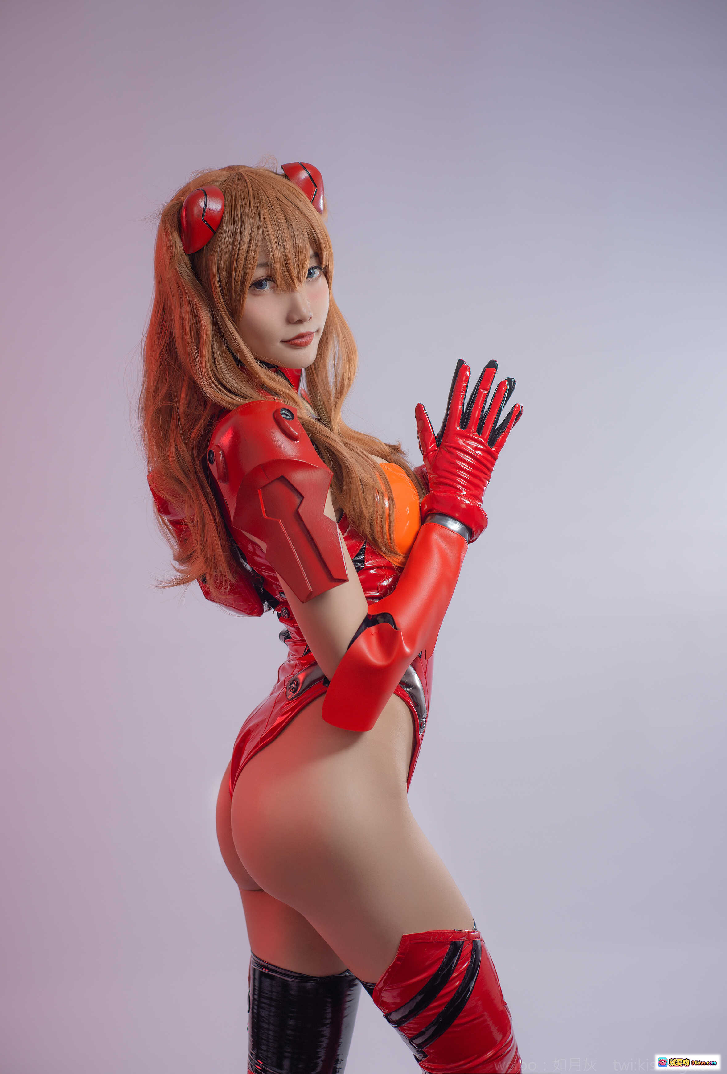 图片[10] - 如月灰NO.007明日香COS写真 | 红色战斗服+双马尾+乳胶质感+跪姿诱惑 | 15P高清图集 - 就要吻