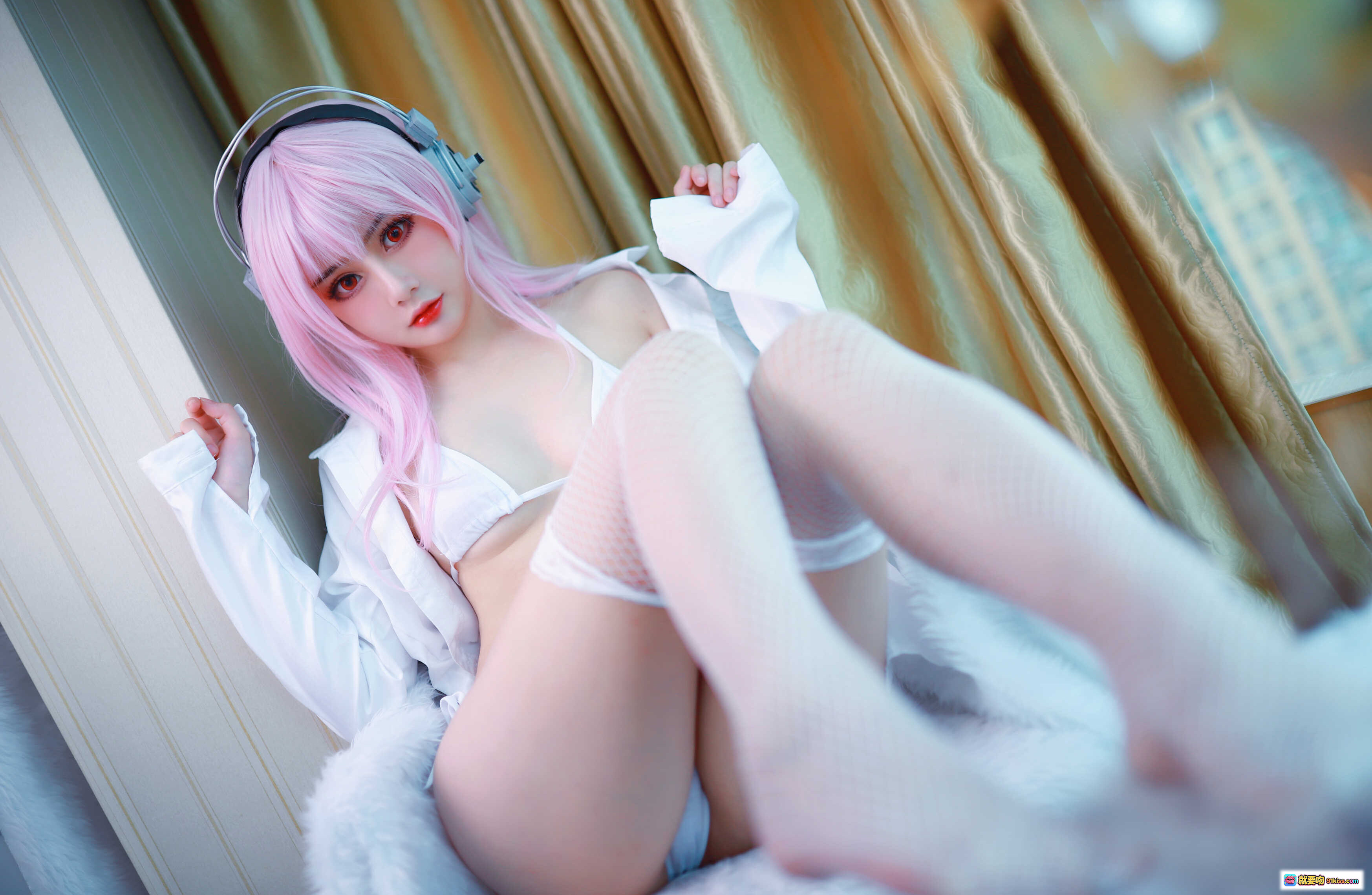 图片[4] - 索尼子cos白内衣粉发少女写真 甜美可爱宅系风格 高清29P无视频 - 就要吻