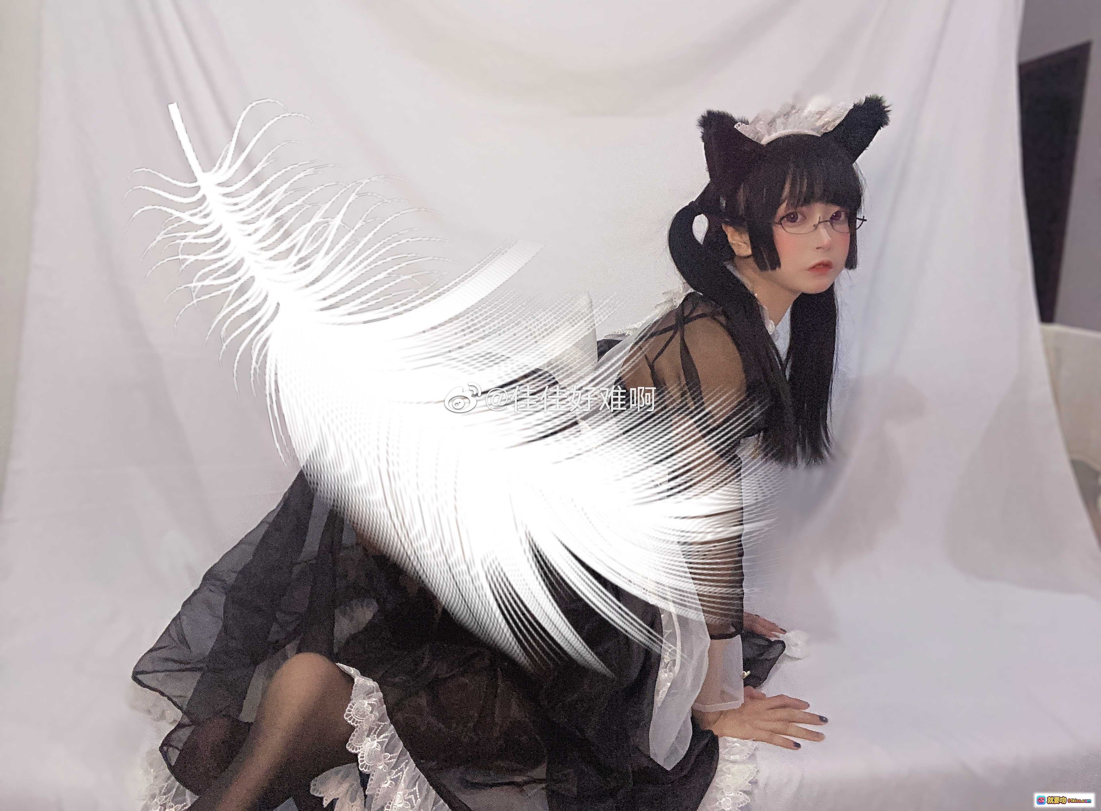 图片[9] - 佳佳好难啊VOL.16 黑长直双马尾蕾丝女仆装猫耳写真 cosplay美少女私房照 - 就要吻