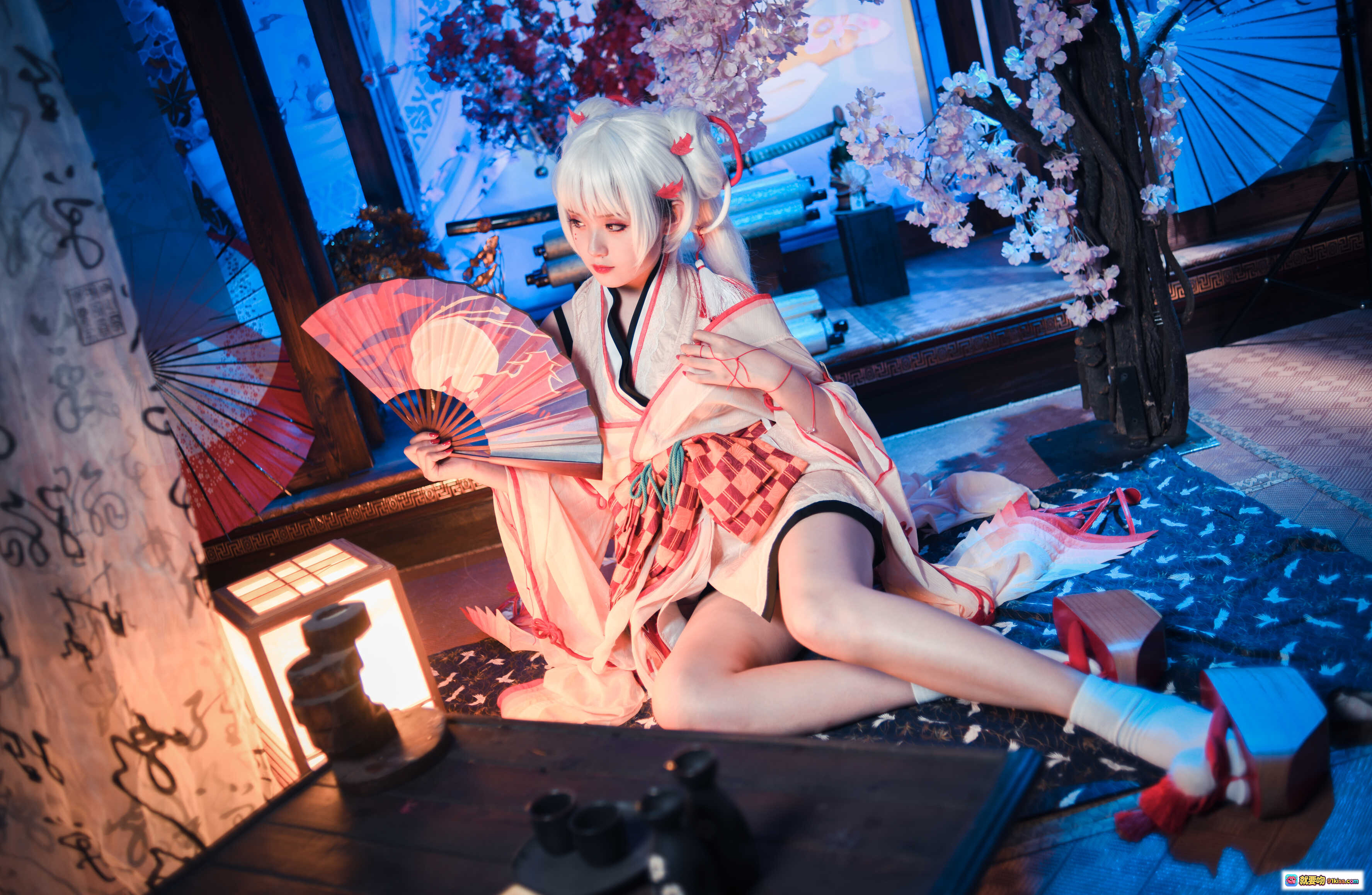 图片[4] - 秋楚楚贝法不知火Cosplay写真｜蓝白蕾丝旗袍+白丝美腿+日式和风场景｜34P高清图集 - 就要吻