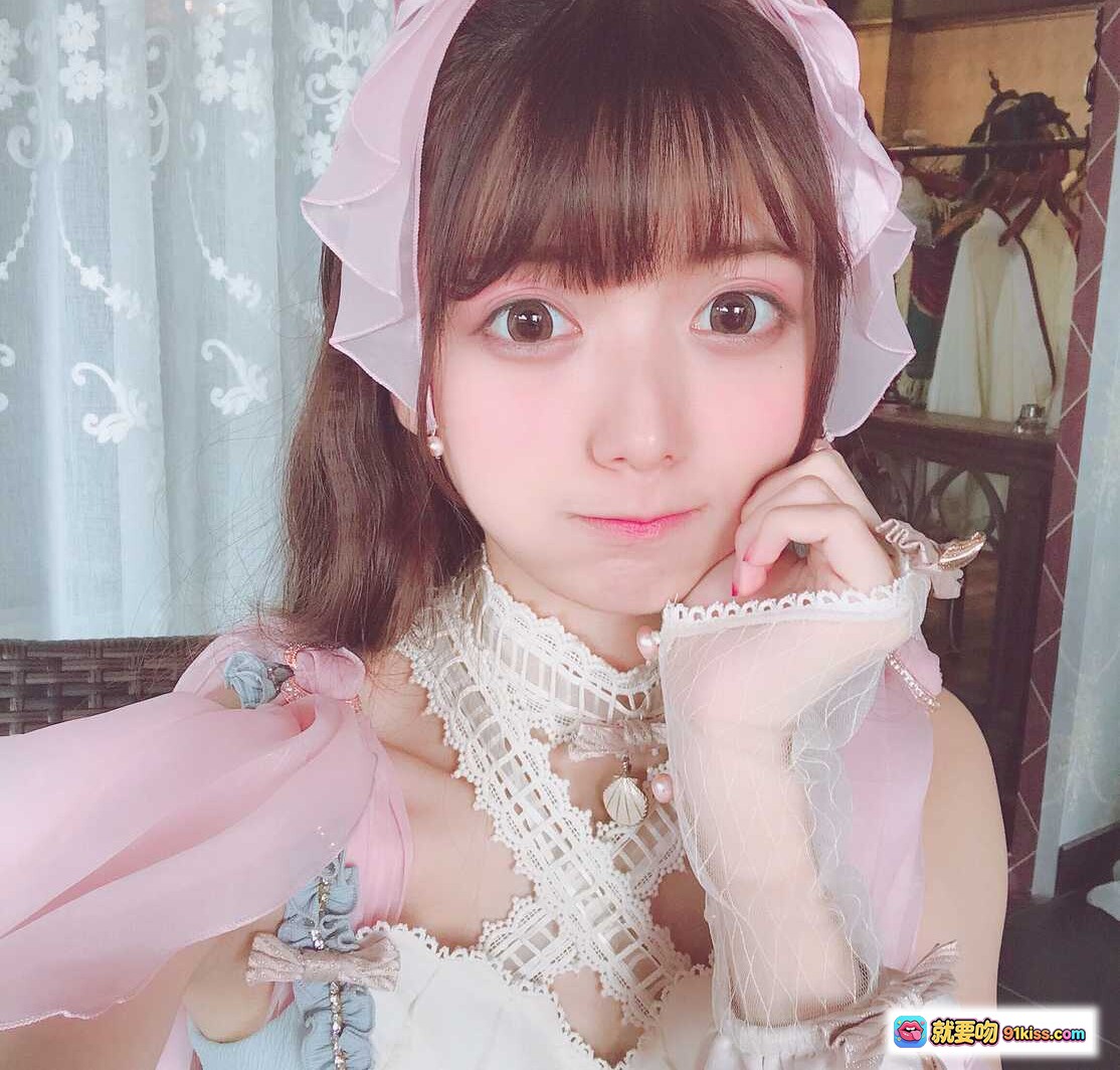 图片[7] - 陆卿卿NO.001 Lo娘写真｜粉色洛丽塔洋装+蕾丝头饰+复古宫廷风+手持花束+精致妆容+14P高清图集 - 就要吻