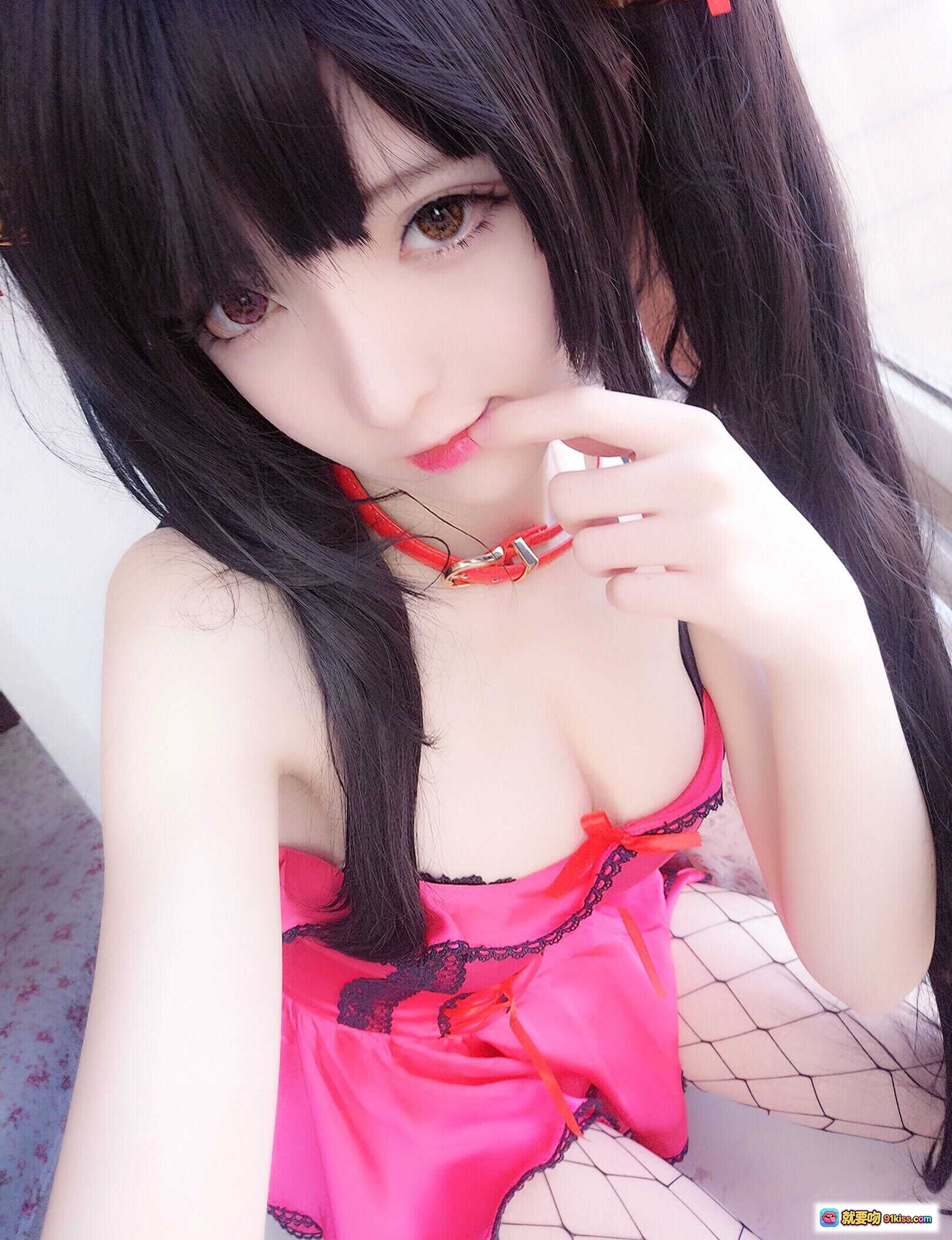 图片[10] - 一小央泽NO.024狂三cosplay 粉色蕾丝吊带裙 黑色渔网袜 猫耳发饰 性感写真 18P高清图集 - 就要吻