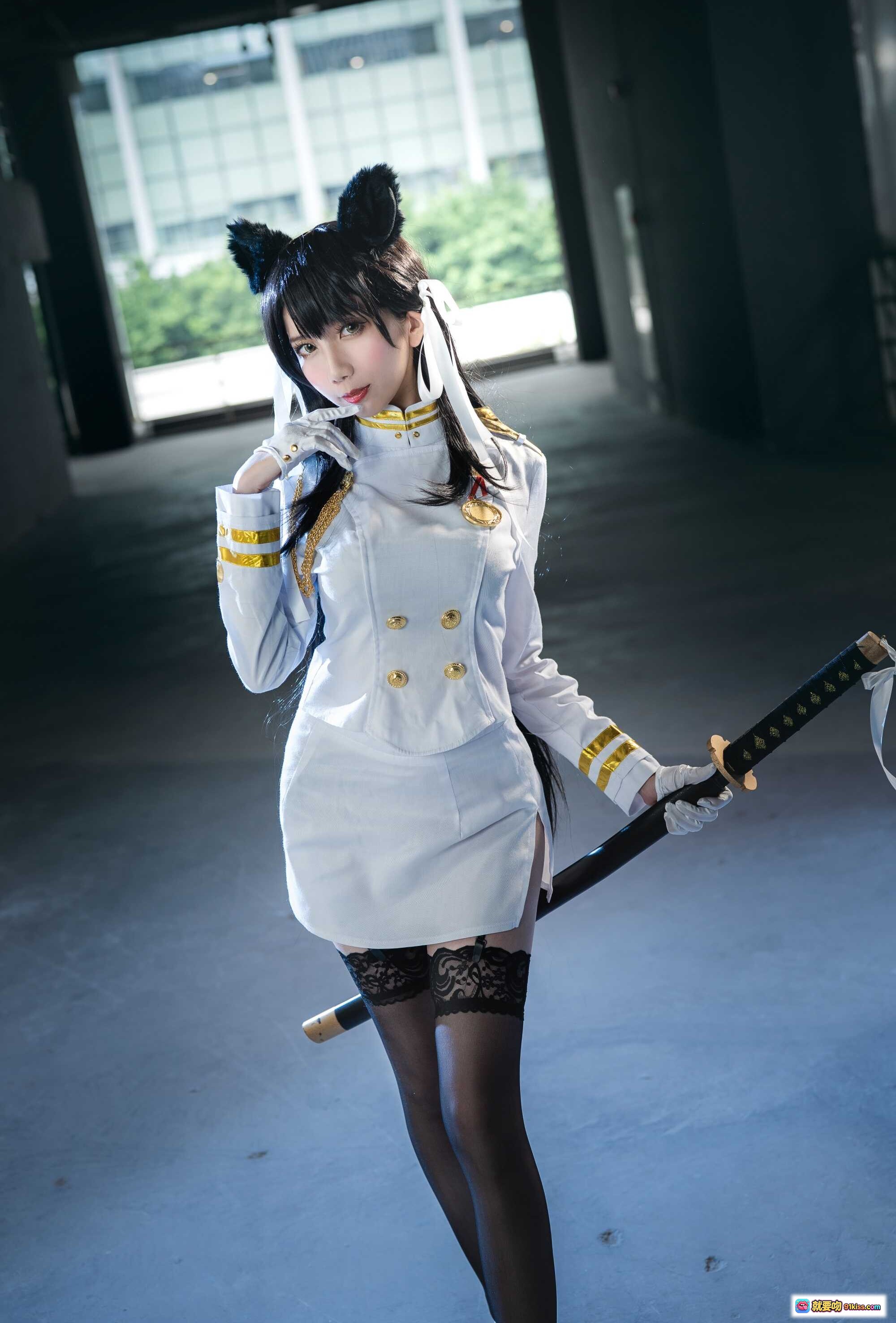 迷失人形NO.006犬Cosplay写真｜白制服猫耳少女持刀剑黑丝蕾丝袜室内拍摄 - 就要吻