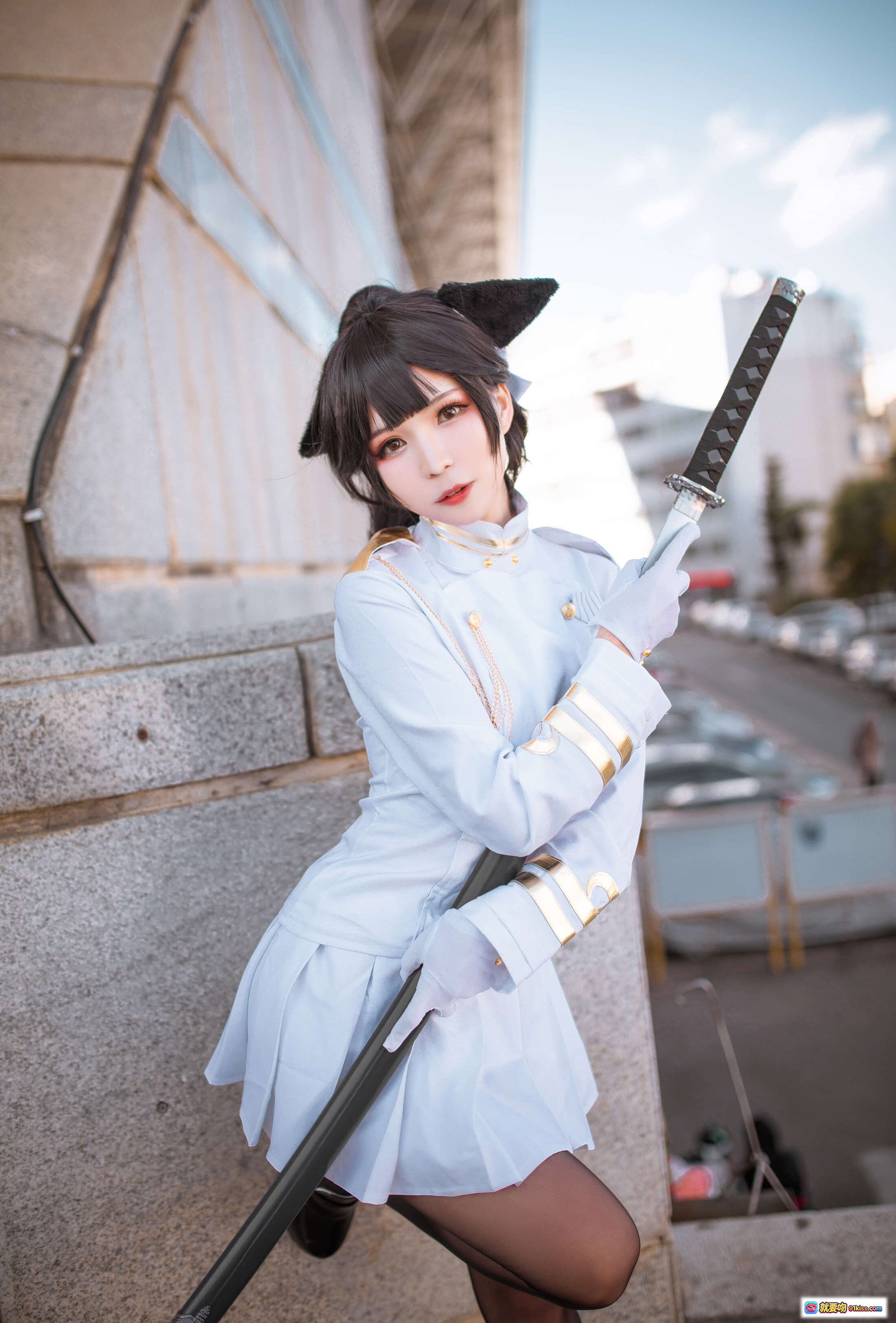 图片[9] - 碧蓝航线高雄cosplay 白色制服猫耳少女持刀跪姿 户外阳光写真 北之北VOL.05 高清9P美图 - 就要吻