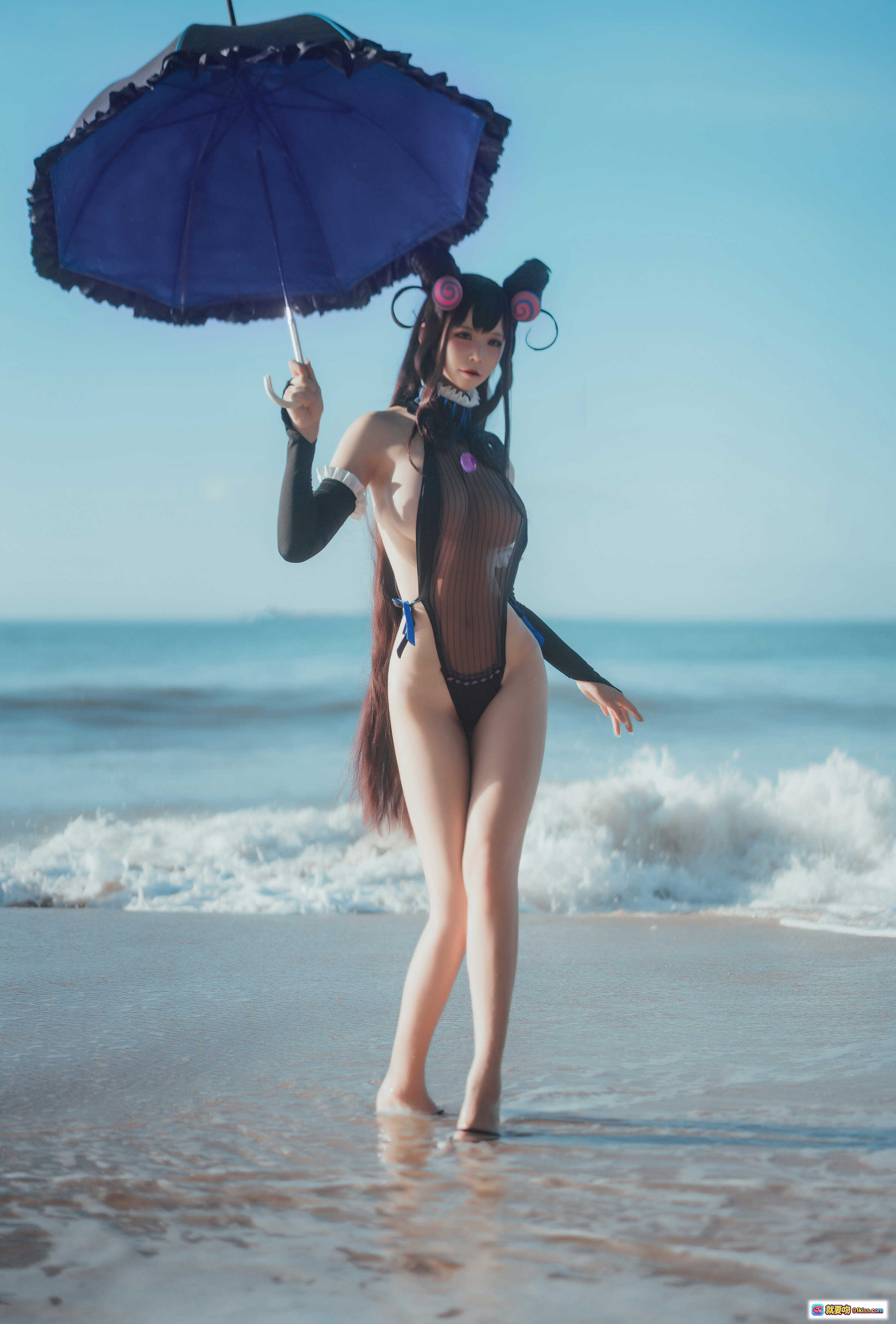 图片[10] - 爱老师紫式部cos泳装海边撑蓝伞写真 12P高清图集 - 就要吻