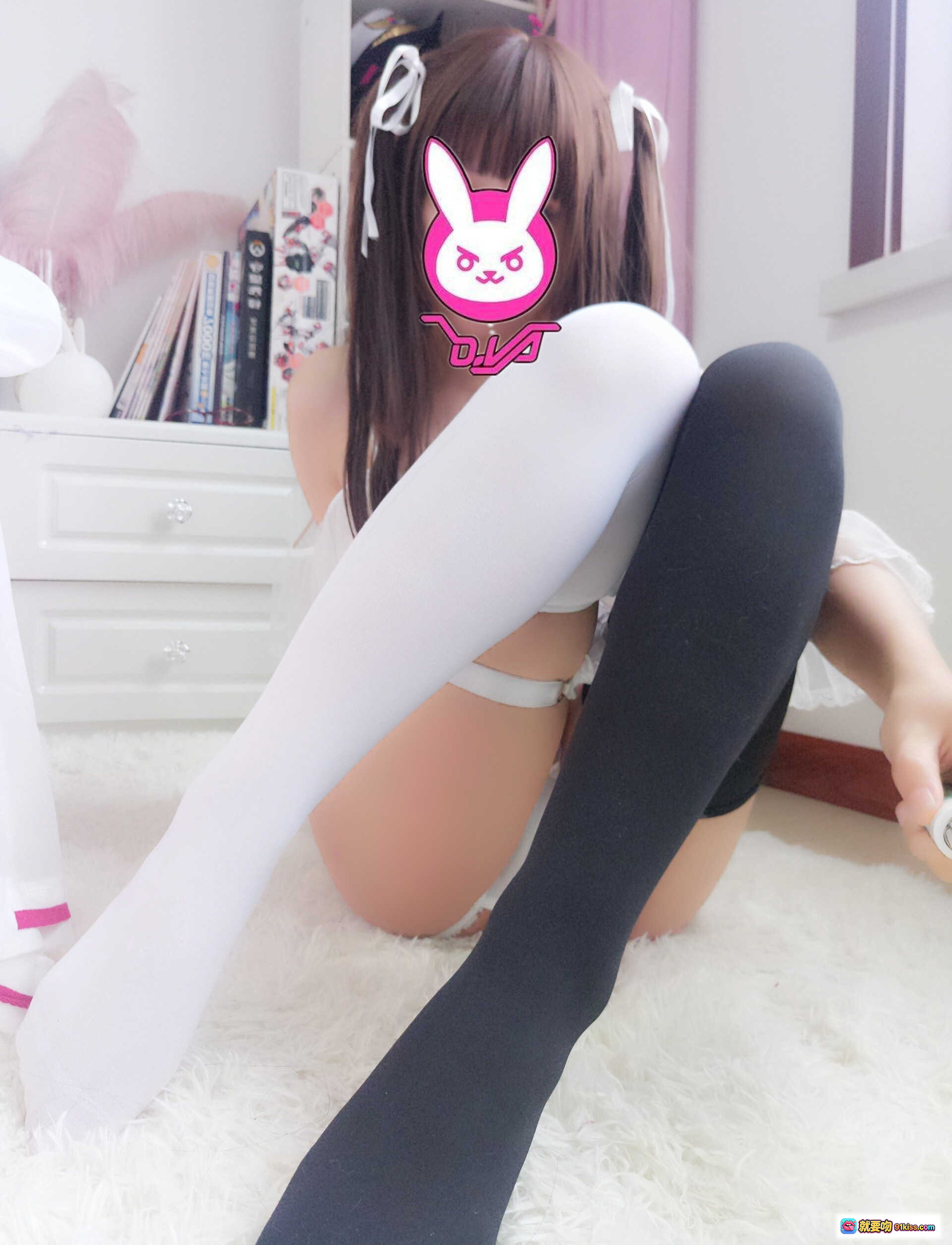 图片[1] - 摇摇乐yoyo NO.015 2018.07月福利 白黑丝袜美腿 Cosplay少女 萝莉双马尾 室内私房写真 94P高清图集 - 就要吻