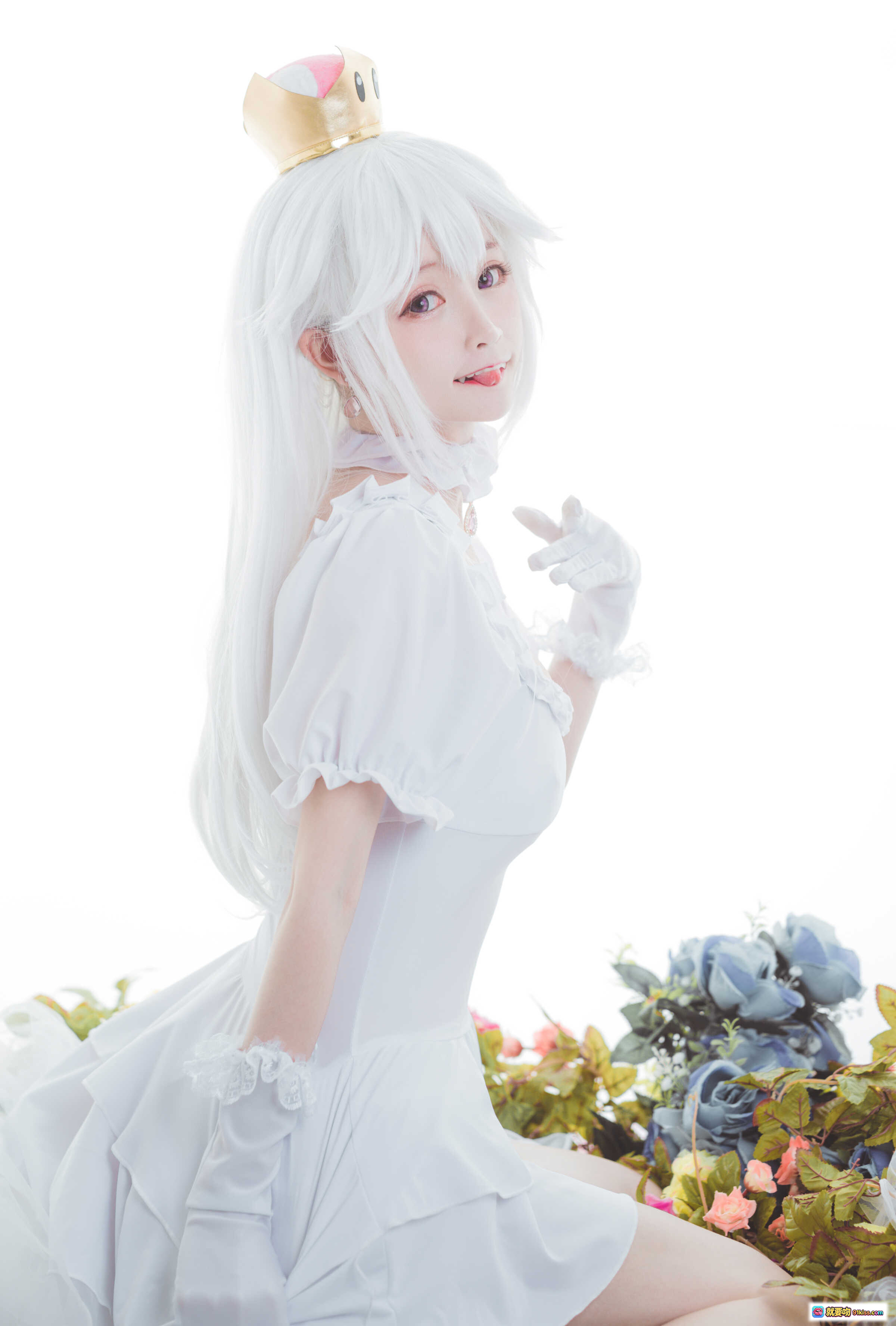 图片[6] - yui金鱼NO.018幽灵姬cosplay写真｜白色长发+皇冠+蕾丝裙+手套+甜美少女风高清图集 - 就要吻